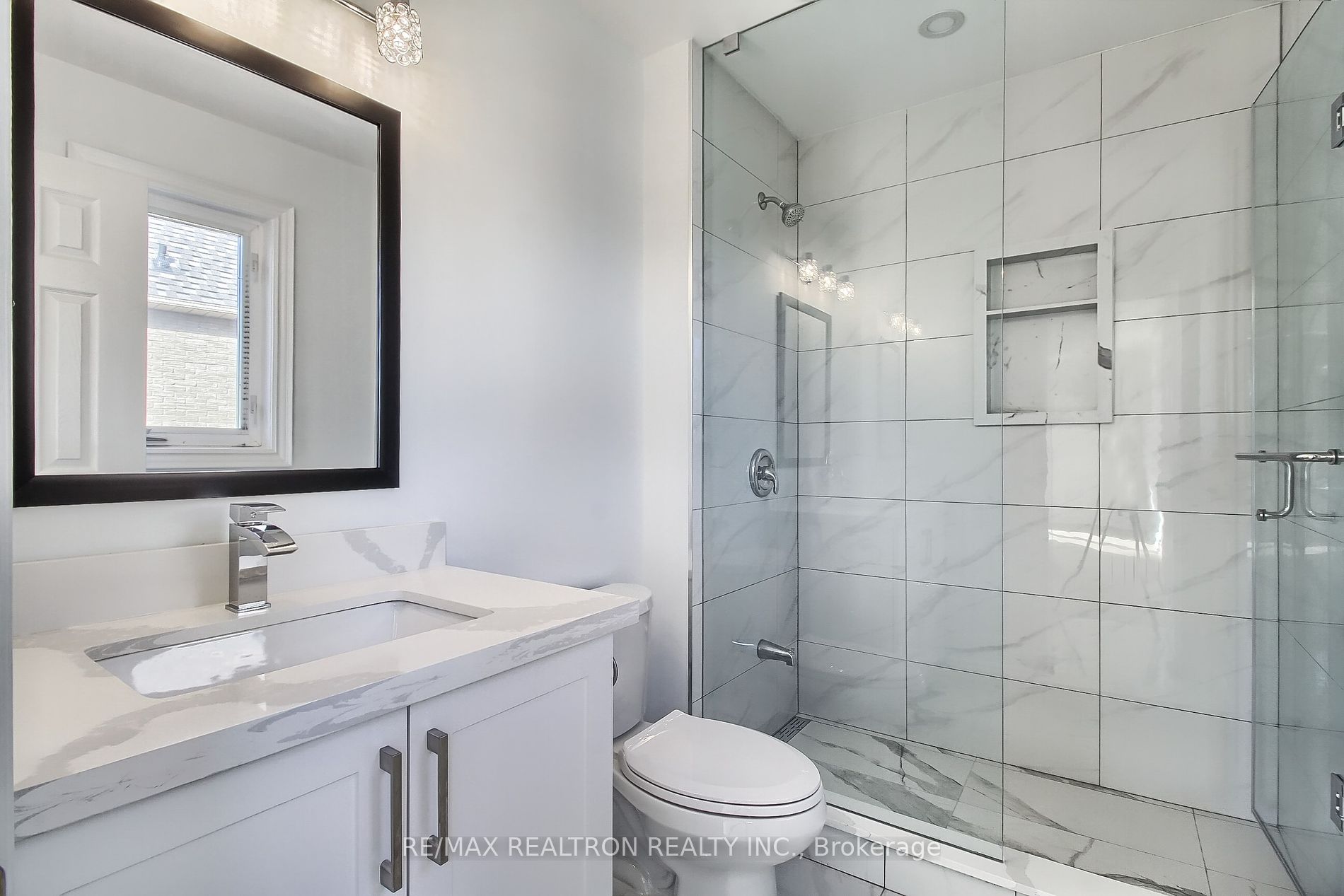 45 Frybrook Cres Property Photo 24