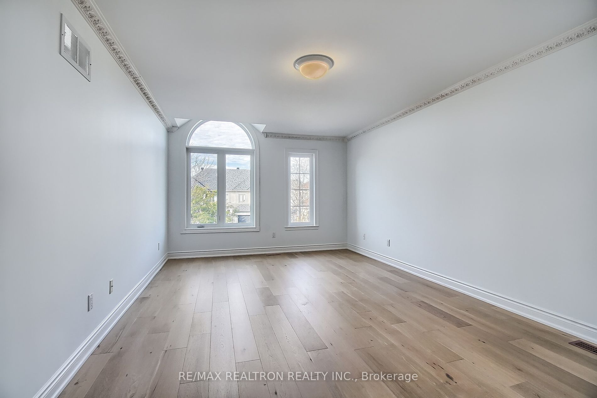 45 Frybrook Cres Property Photo 25