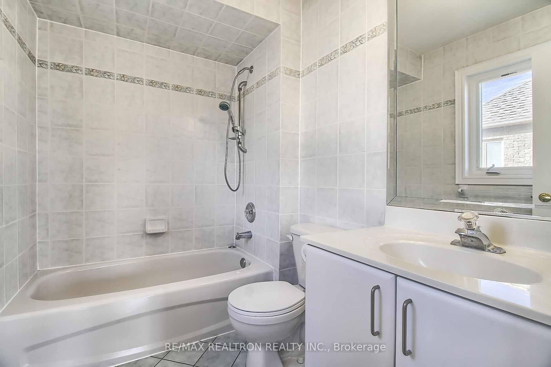 45 Frybrook Cres Property Photo 26