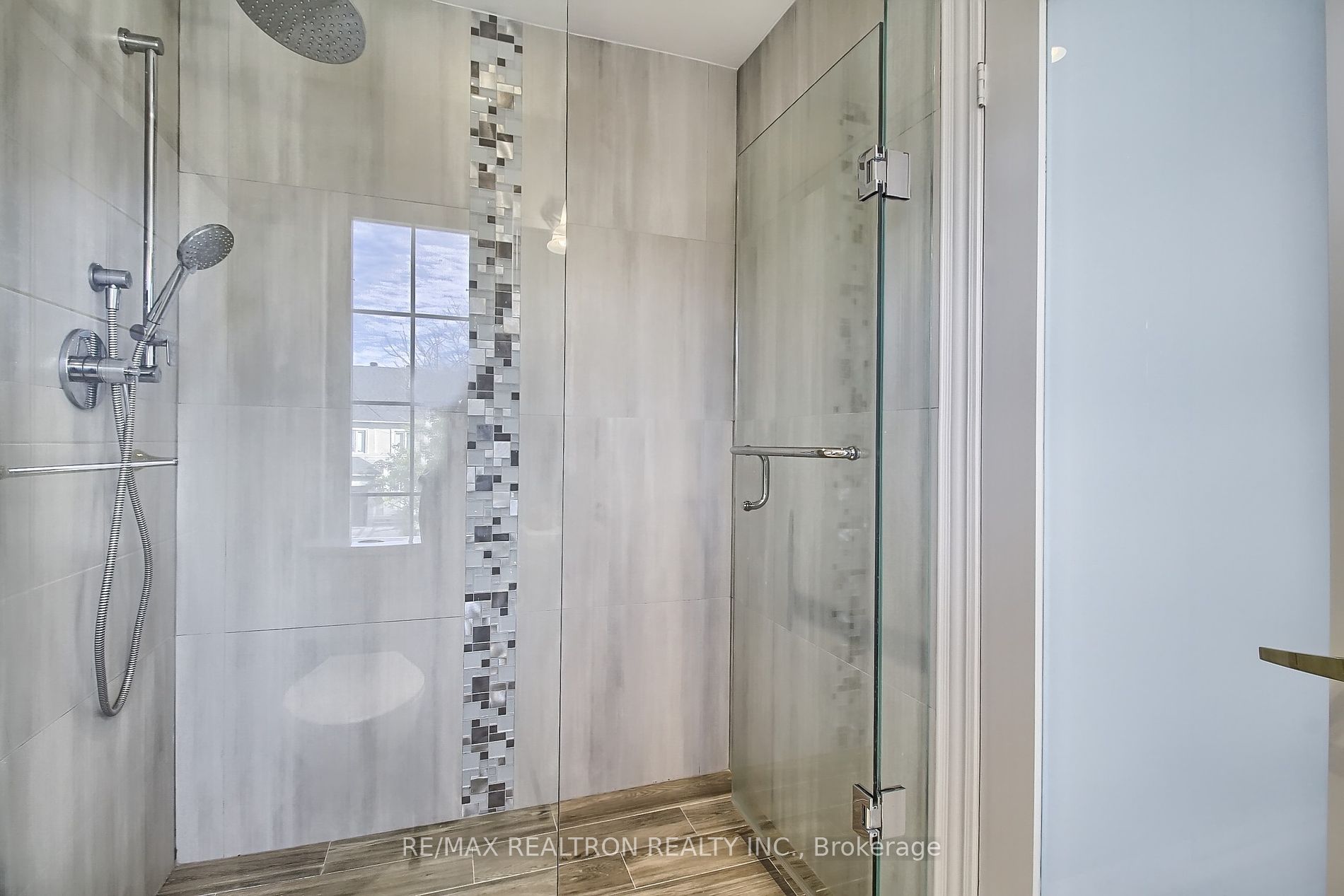 45 Frybrook Cres Property Photo 30