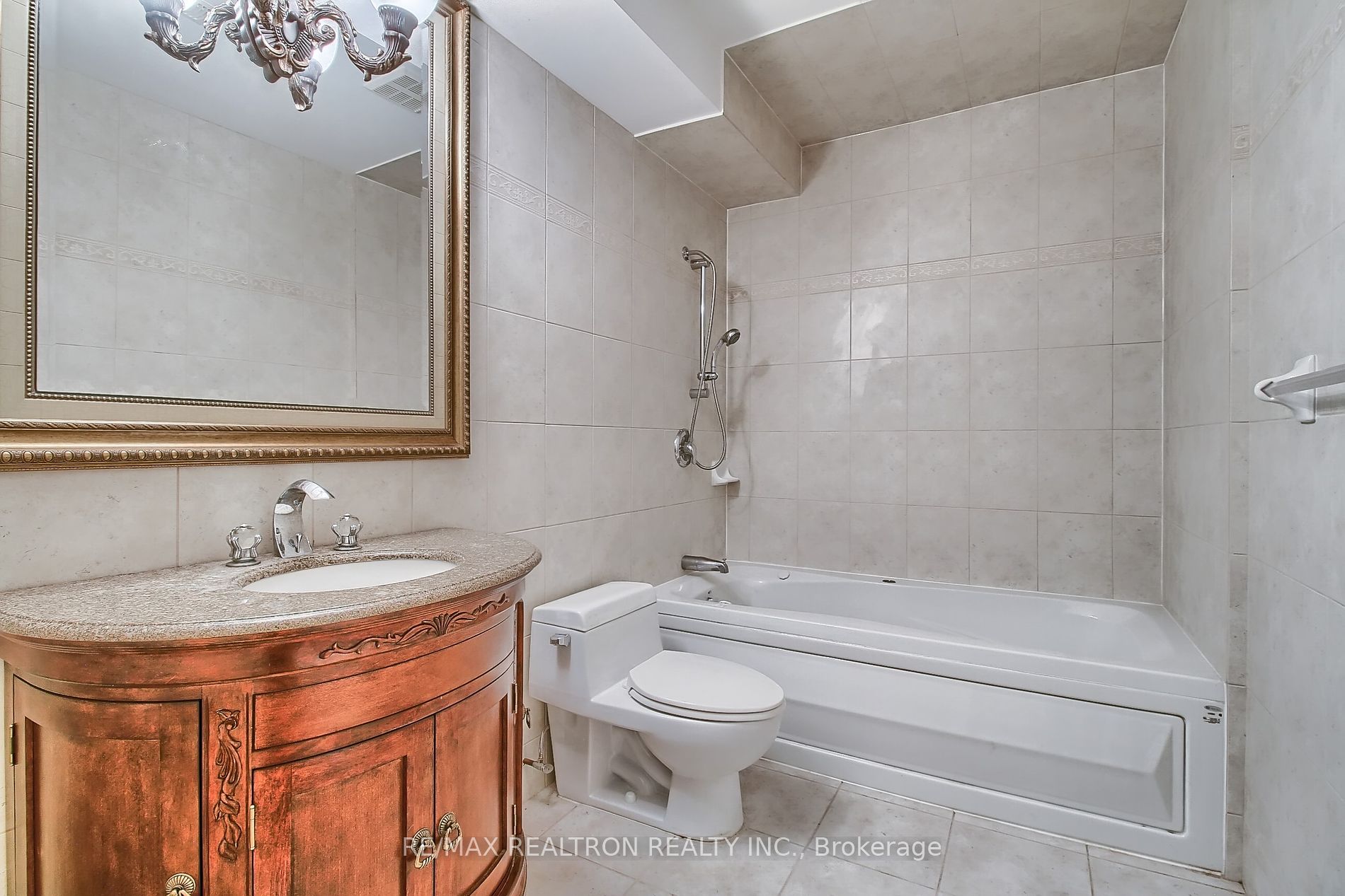 45 Frybrook Cres Property Photo 36