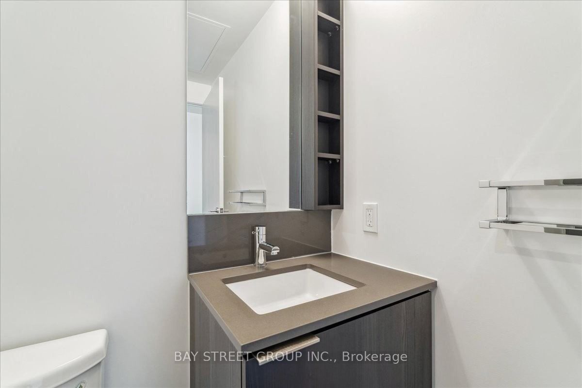 1000 Portage Pkwy S 1809 Property Photo 19
