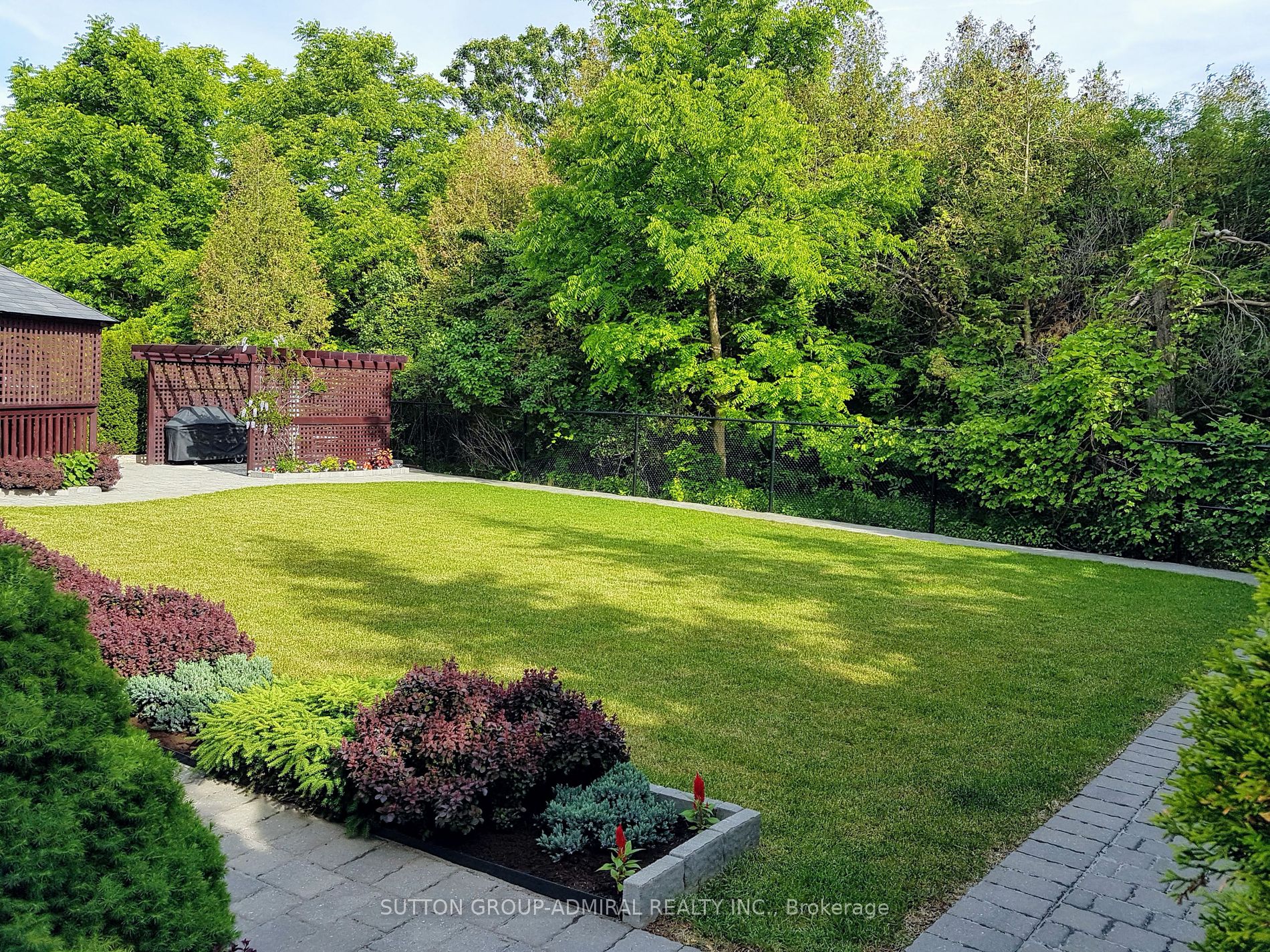 139 Cooks Mill Cres Property Photo 30