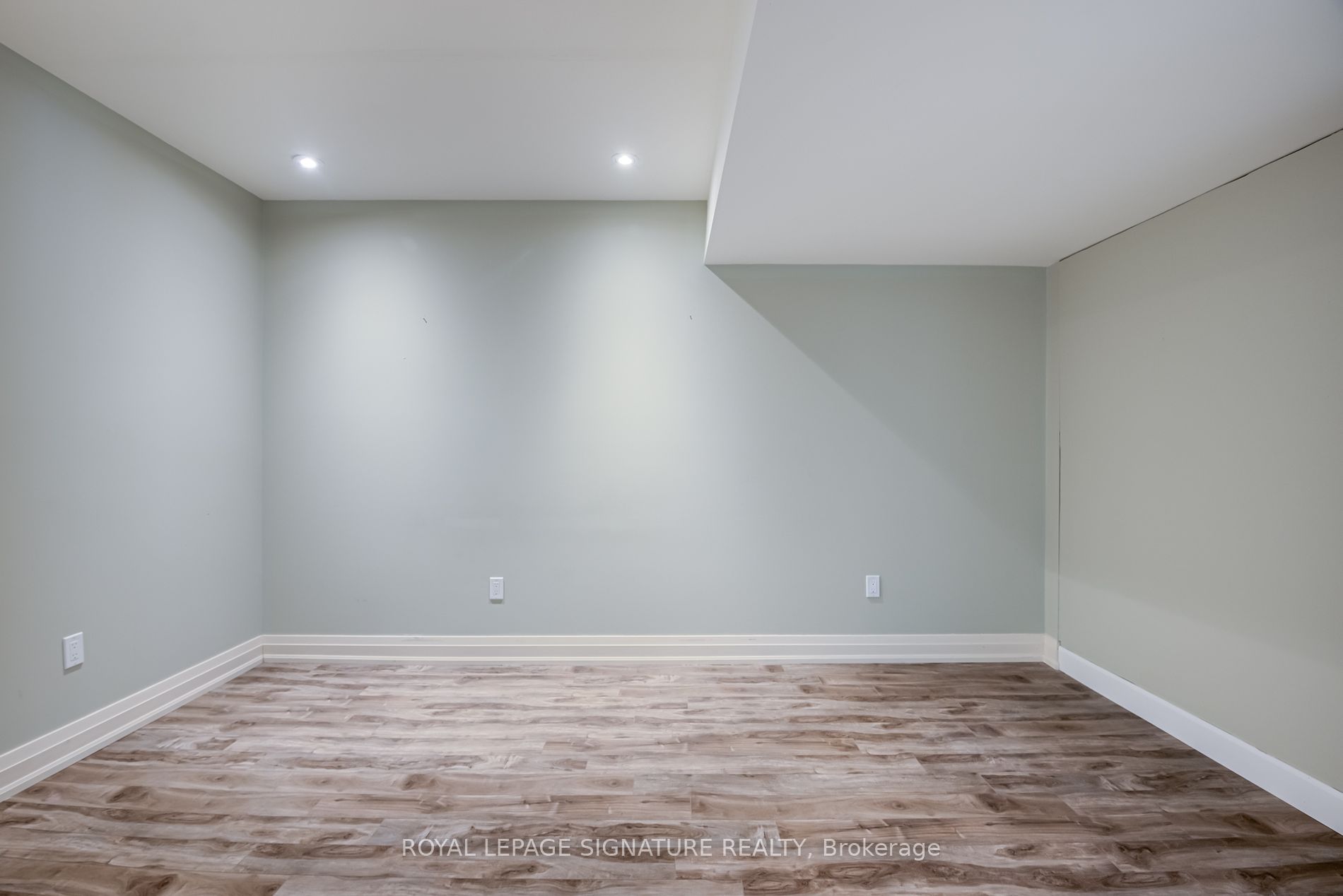42 Ellisview Rd Property Photo 23