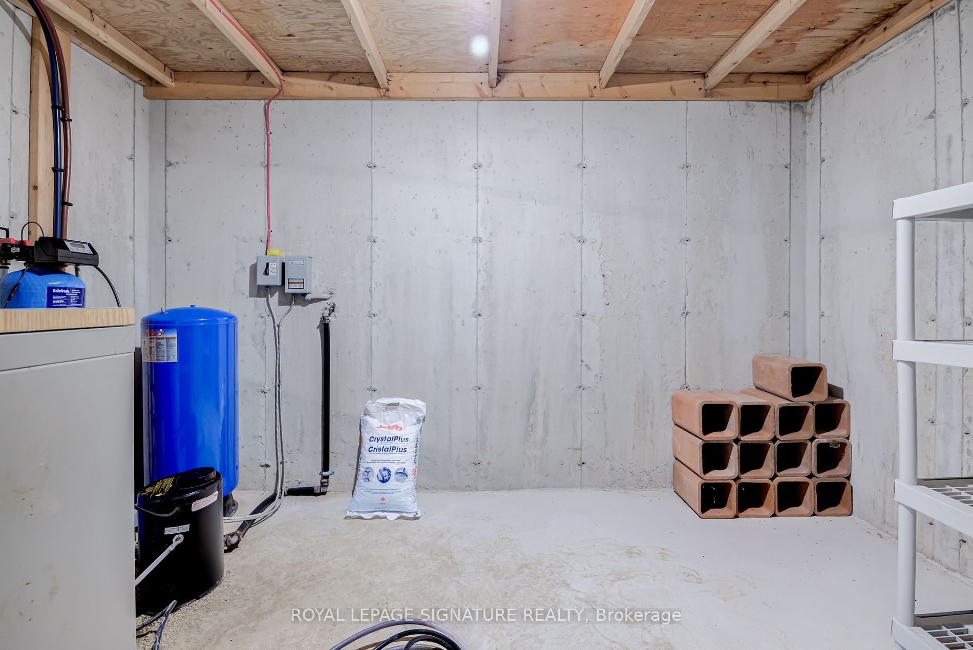 42 Ellisview Rd Property Photo 27