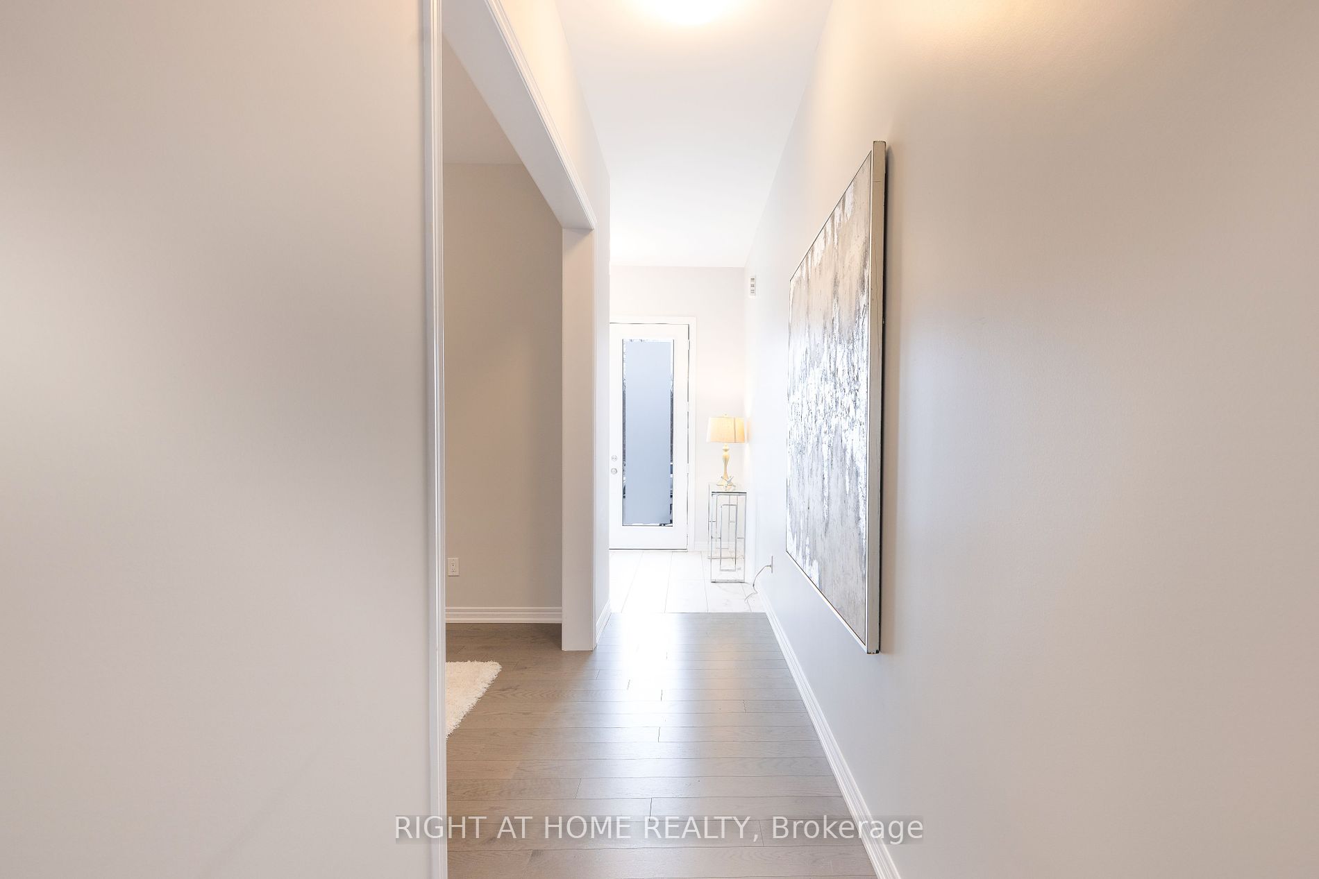 92 Woodhaven Ave Property Photo 3