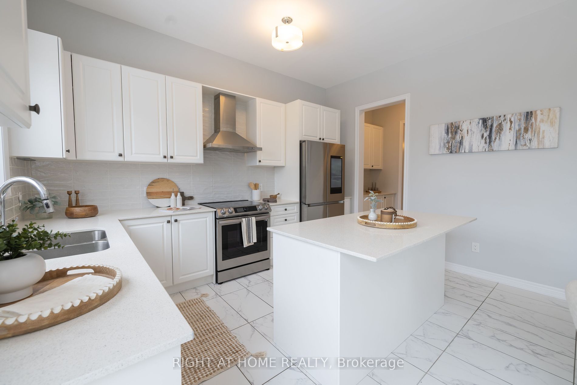 92 Woodhaven Ave Property Photo 10