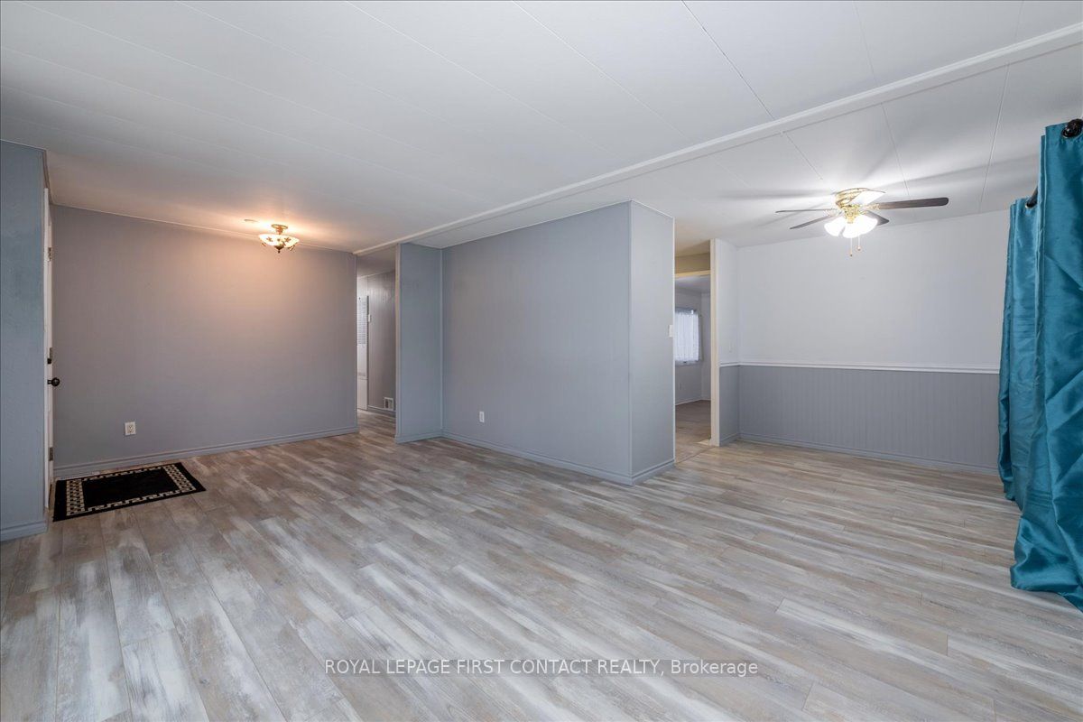 8 Flora Crt Property Photo 8