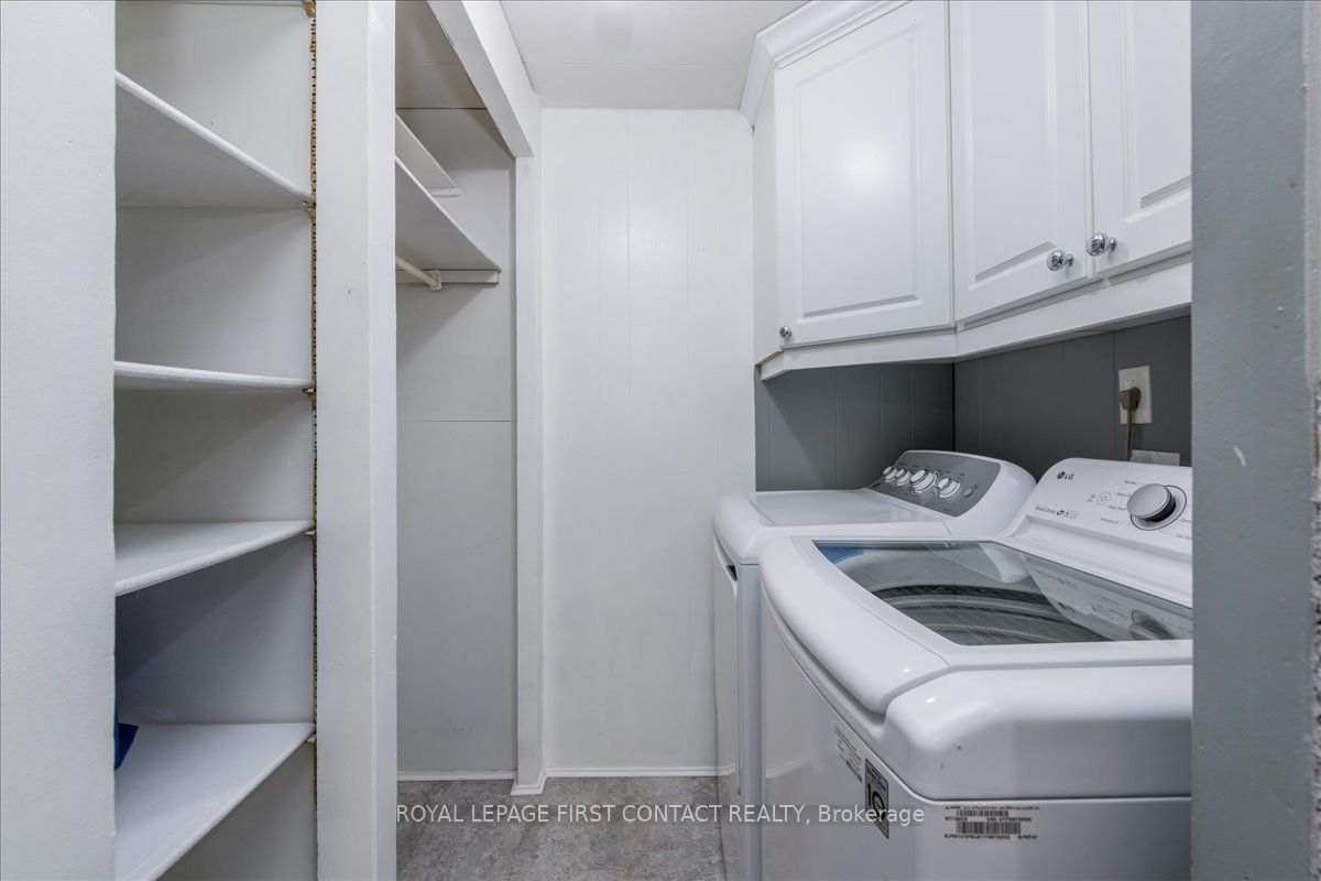 8 Flora Crt Property Photo 15