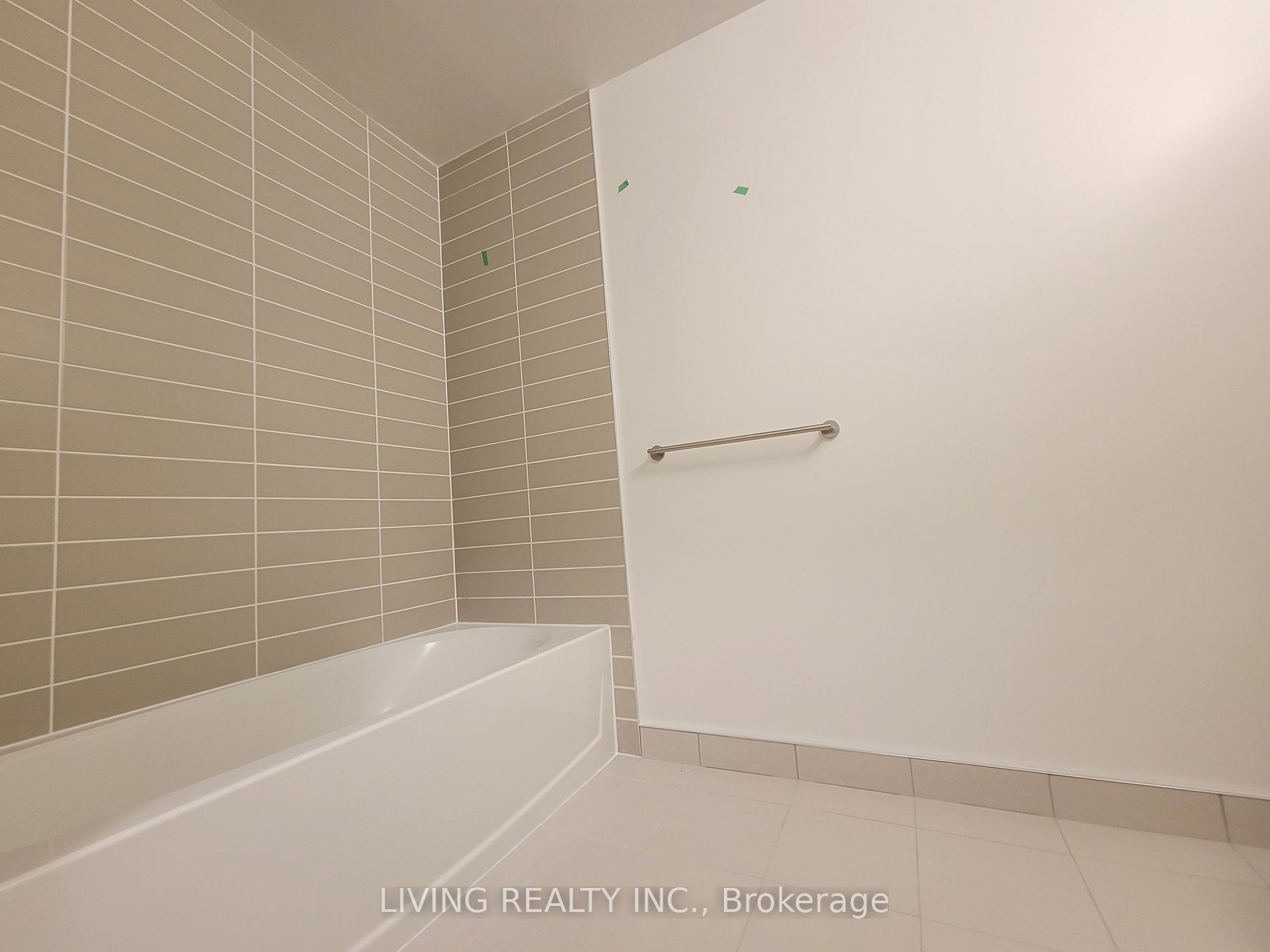 8119 Birchmount Rd 08 Property Photo 11