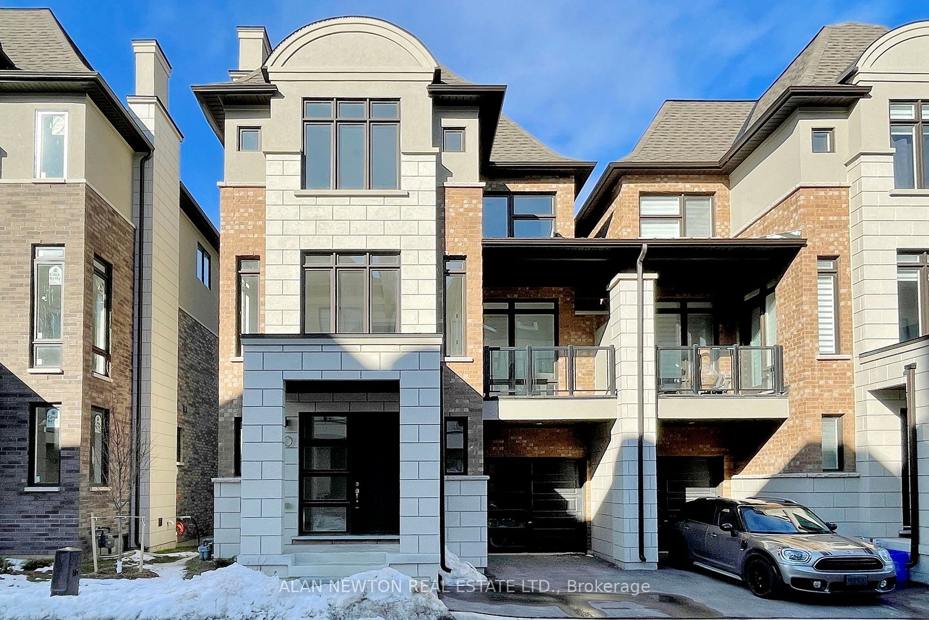 40 Globemaster Lane Property Photo 2