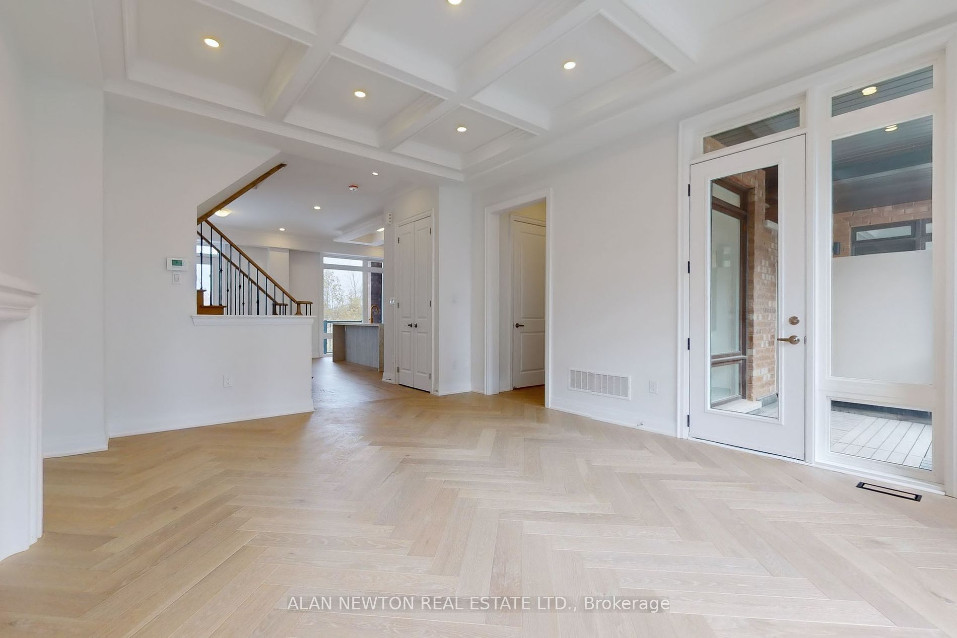 40 Globemaster Lane Property Photo 14