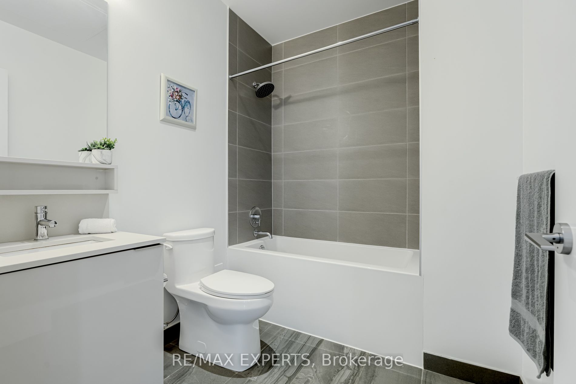 9 Buttermill Ave W 5 Property Photo 24