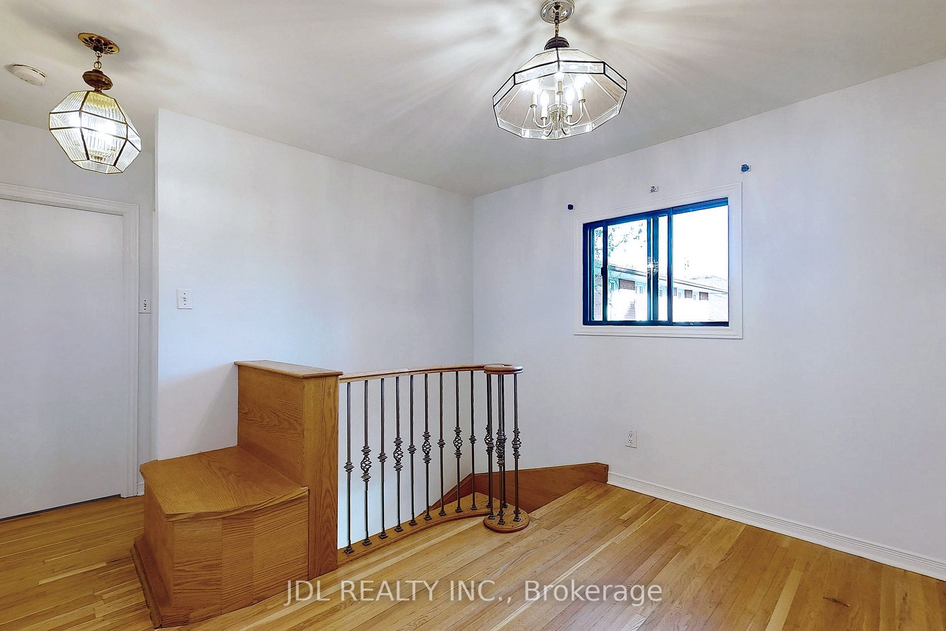 78 Weldrick Rd W Property Photo 22