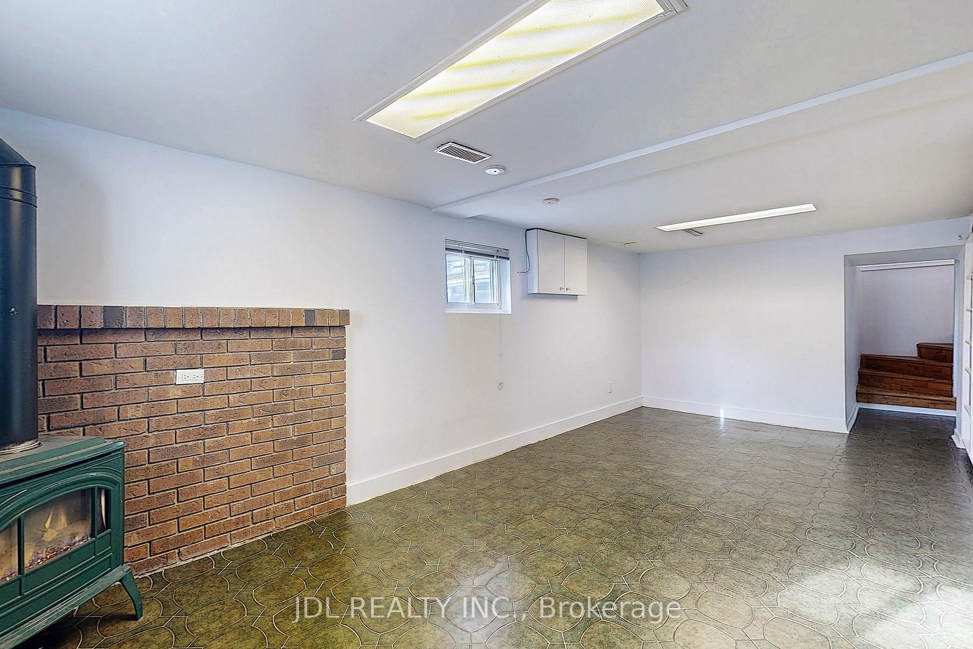 78 Weldrick Rd W Property Photo 35