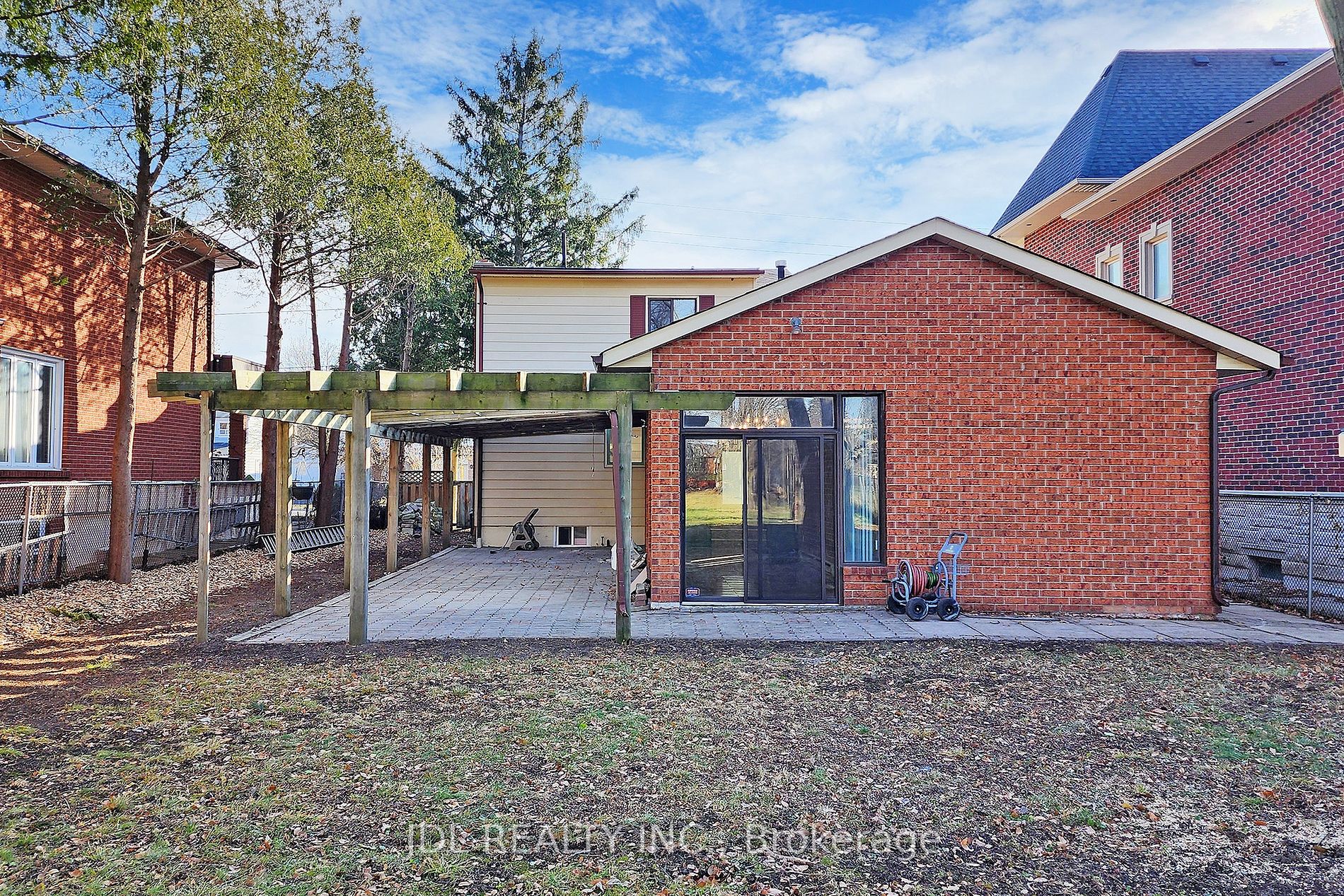 78 Weldrick Rd W Property Photo 38