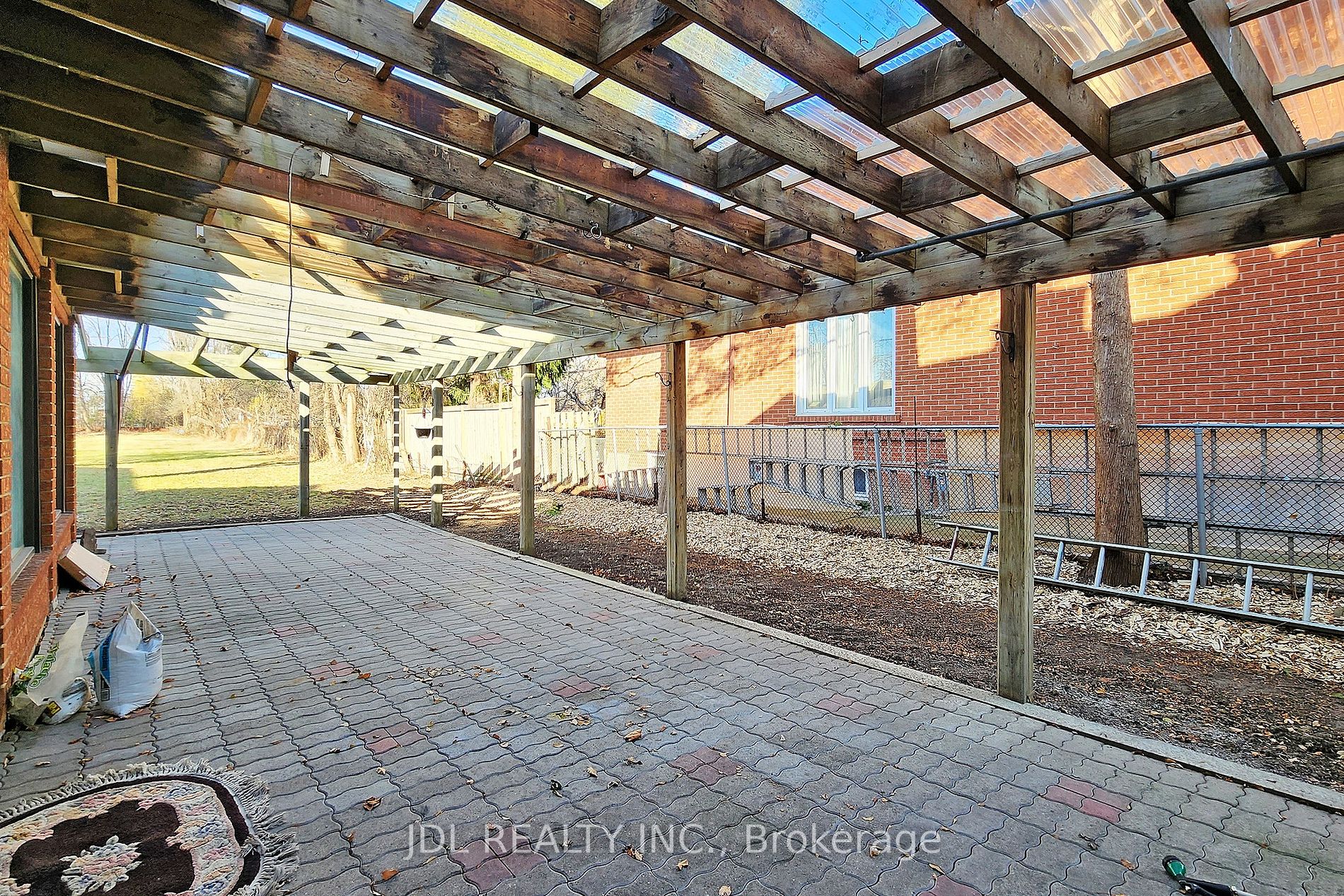 78 Weldrick Rd W Property Photo 39