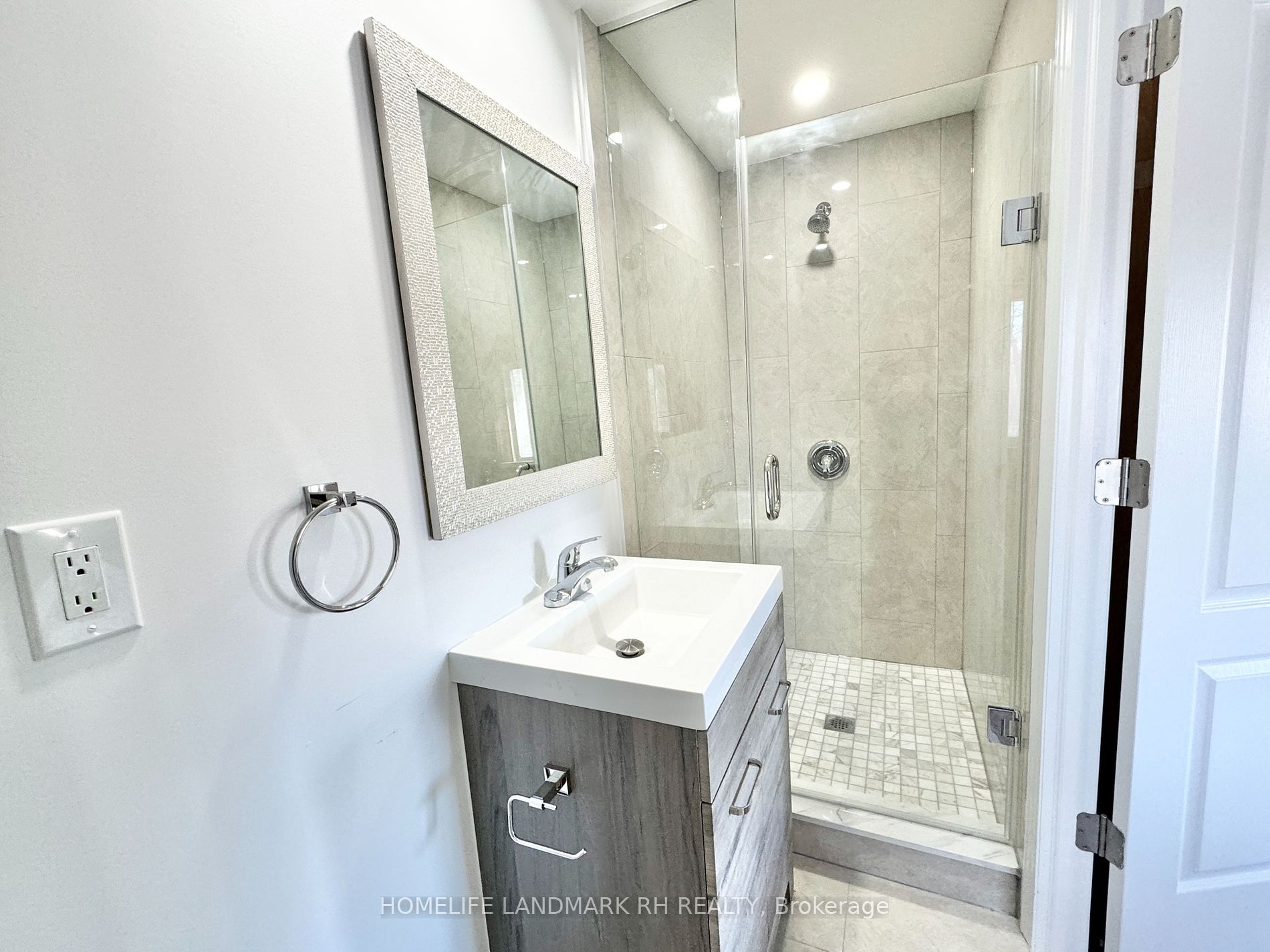 25066 Commodore Rd Property Photo 10