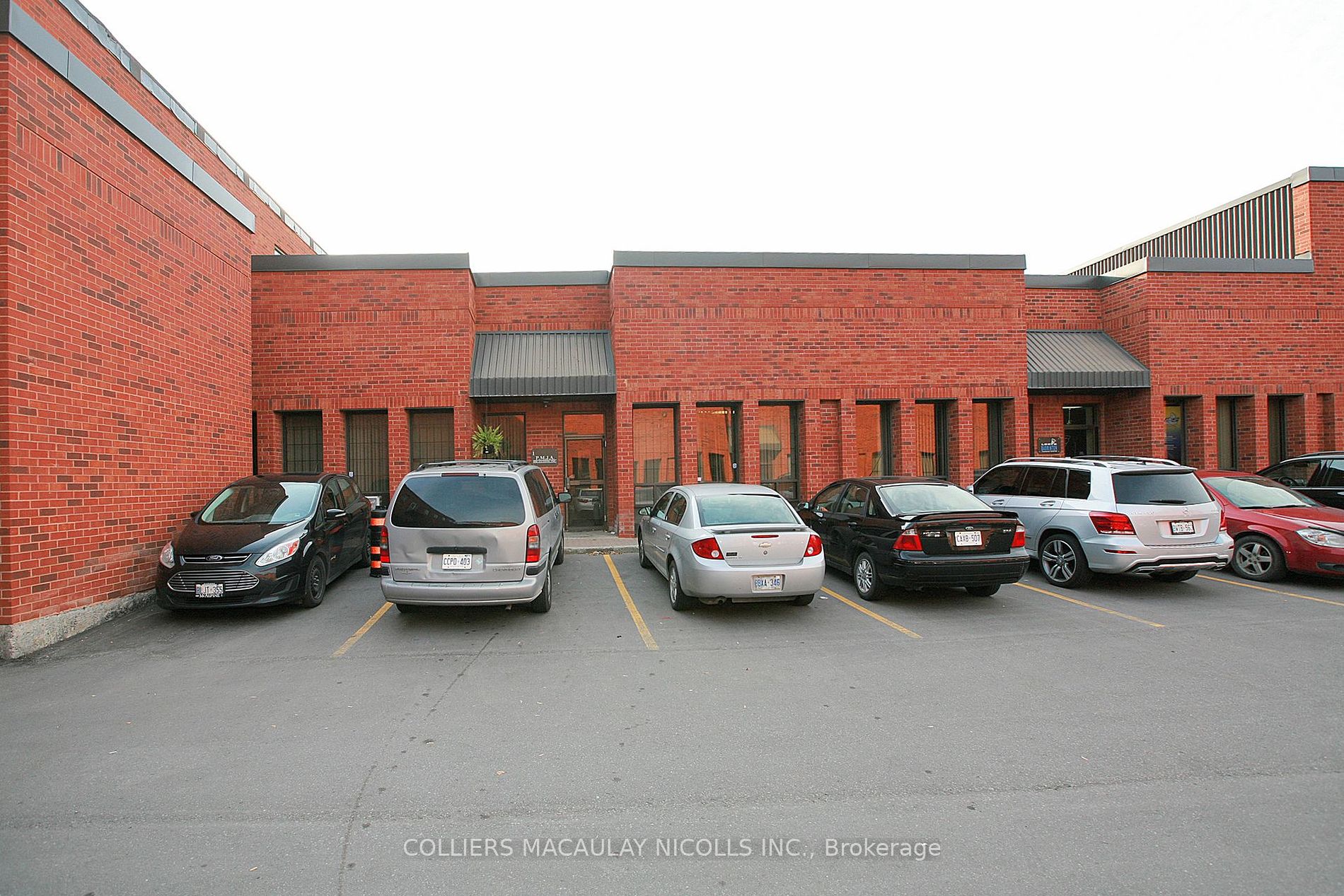 90c Centurian Dr Property Photo