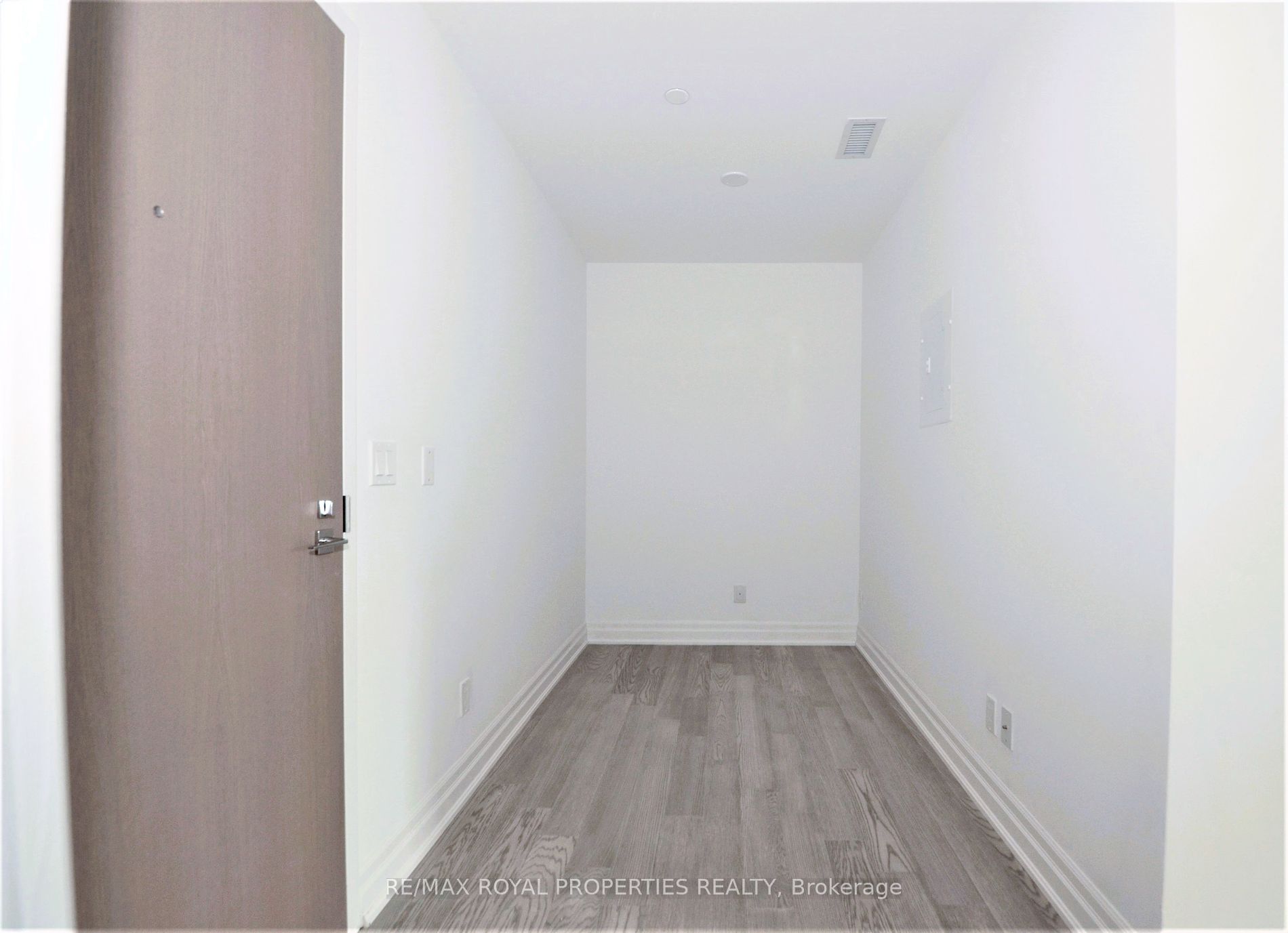 8 Rouge Valley Dr 25 Property Photo 3