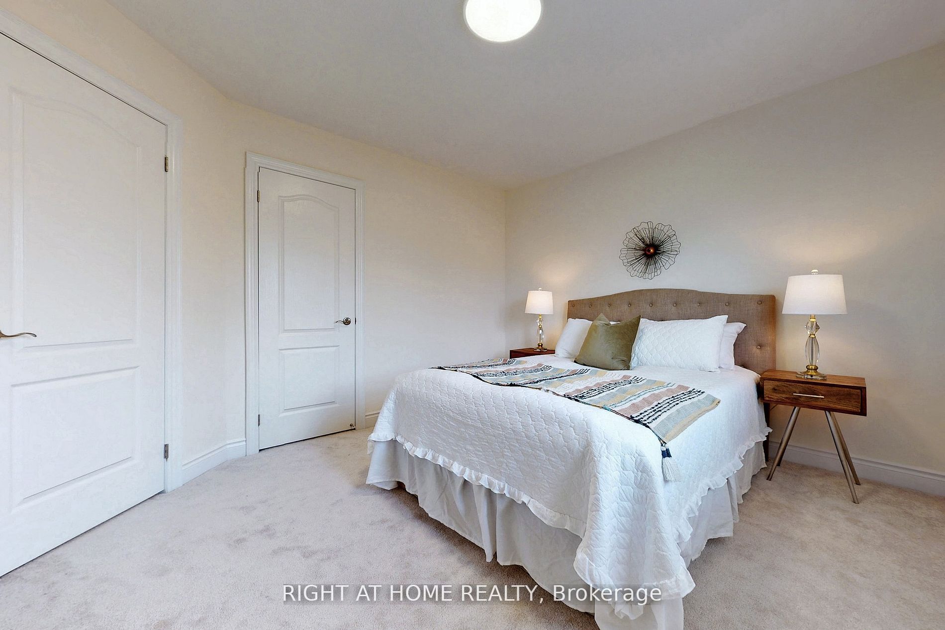 128 Milby Cres Property Photo 25
