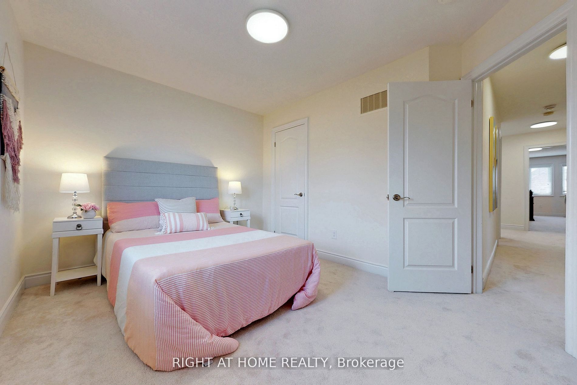 128 Milby Cres Property Photo 26