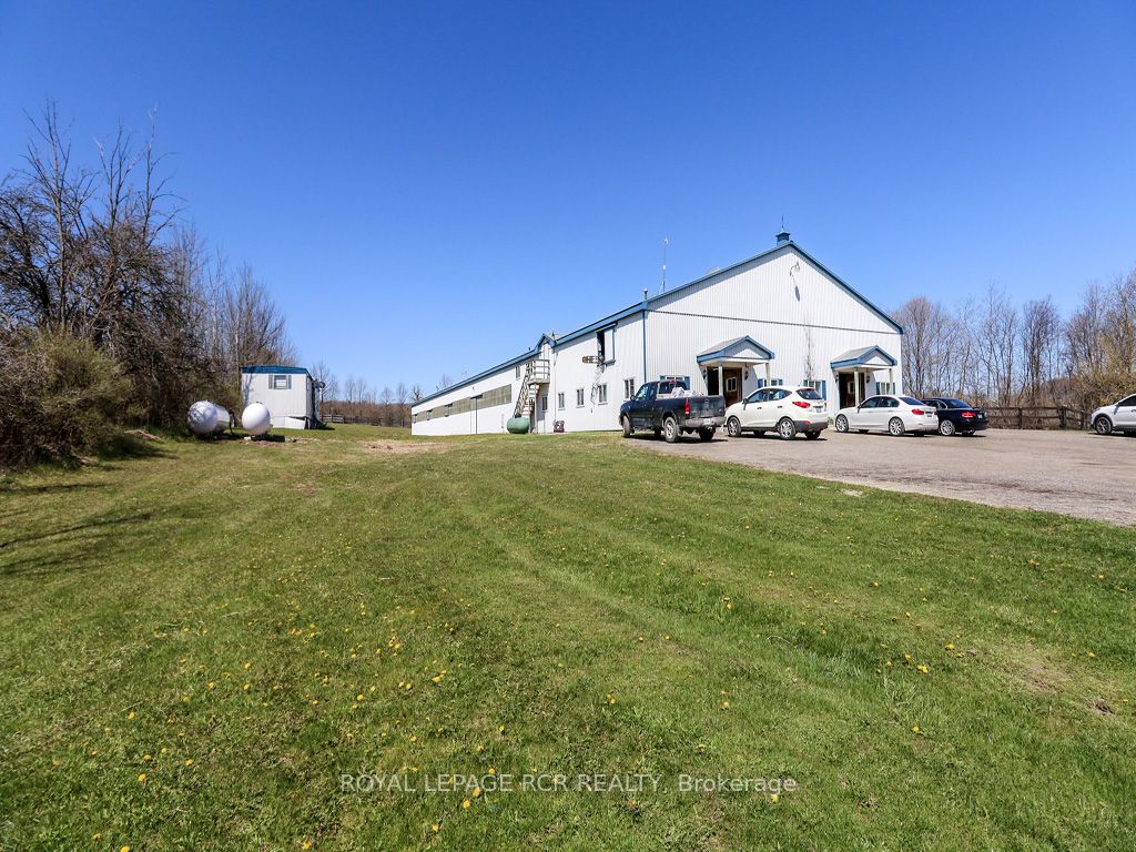 1148 10th Sideroad Property Photo 5