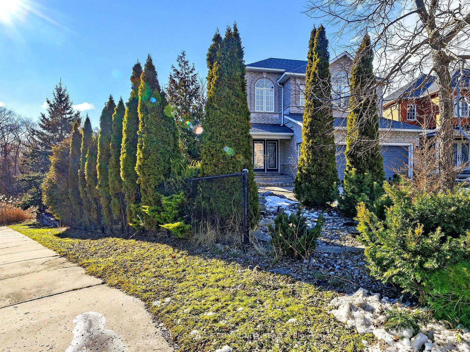12 Bilberry Cres Property Photo 4
