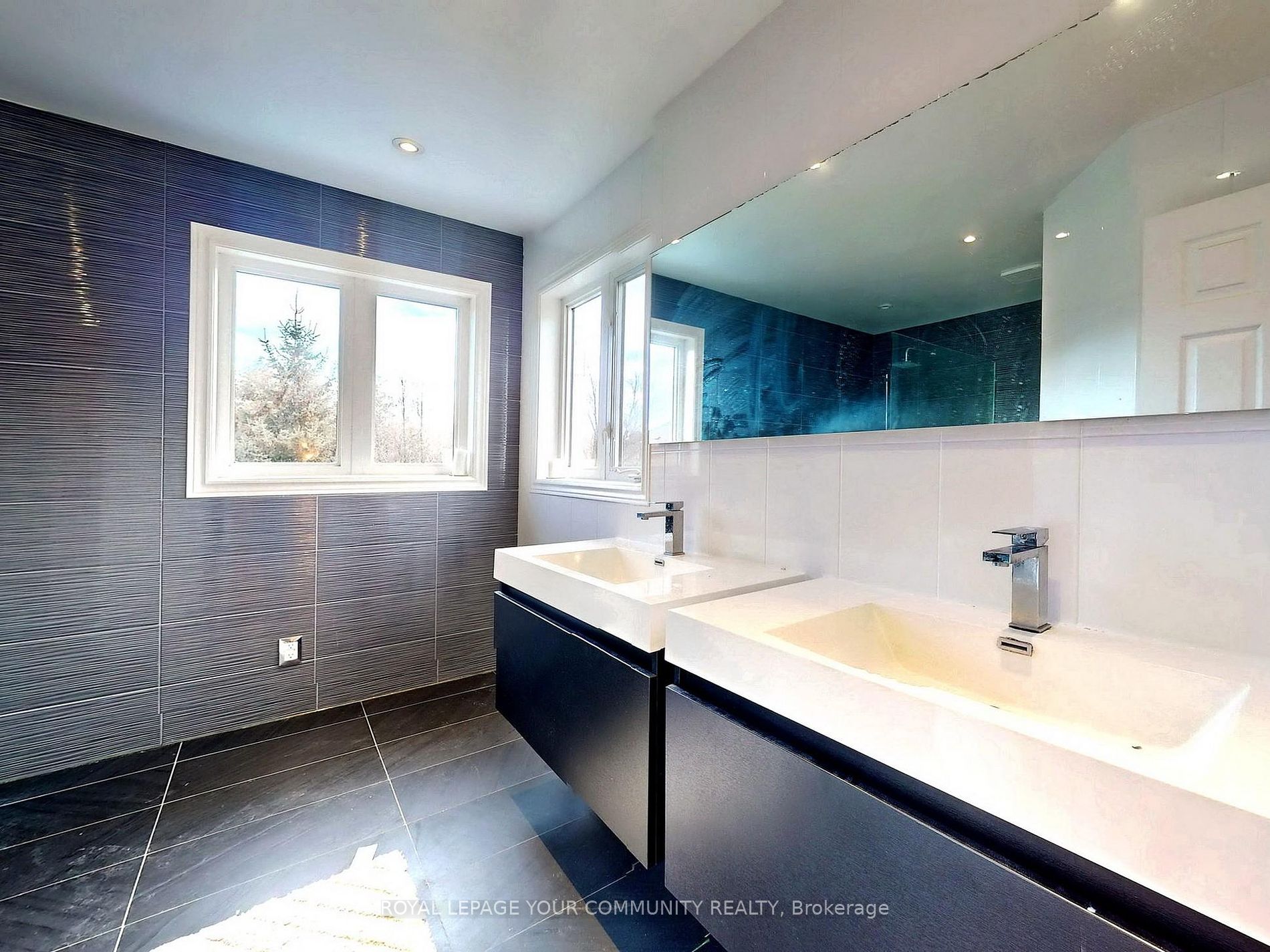12 Bilberry Cres Property Photo 18