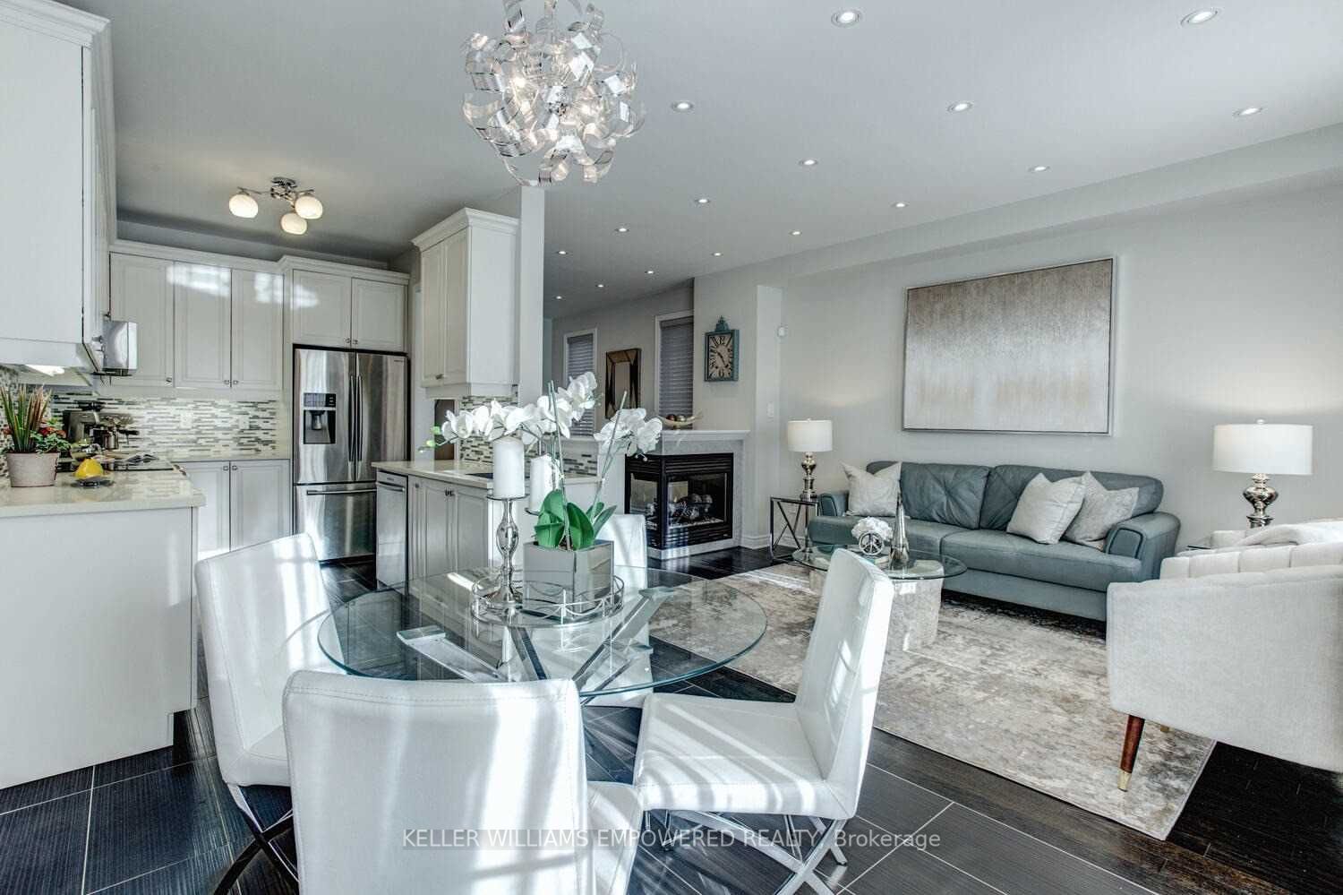 85 Chayna Cres Property Photo 14