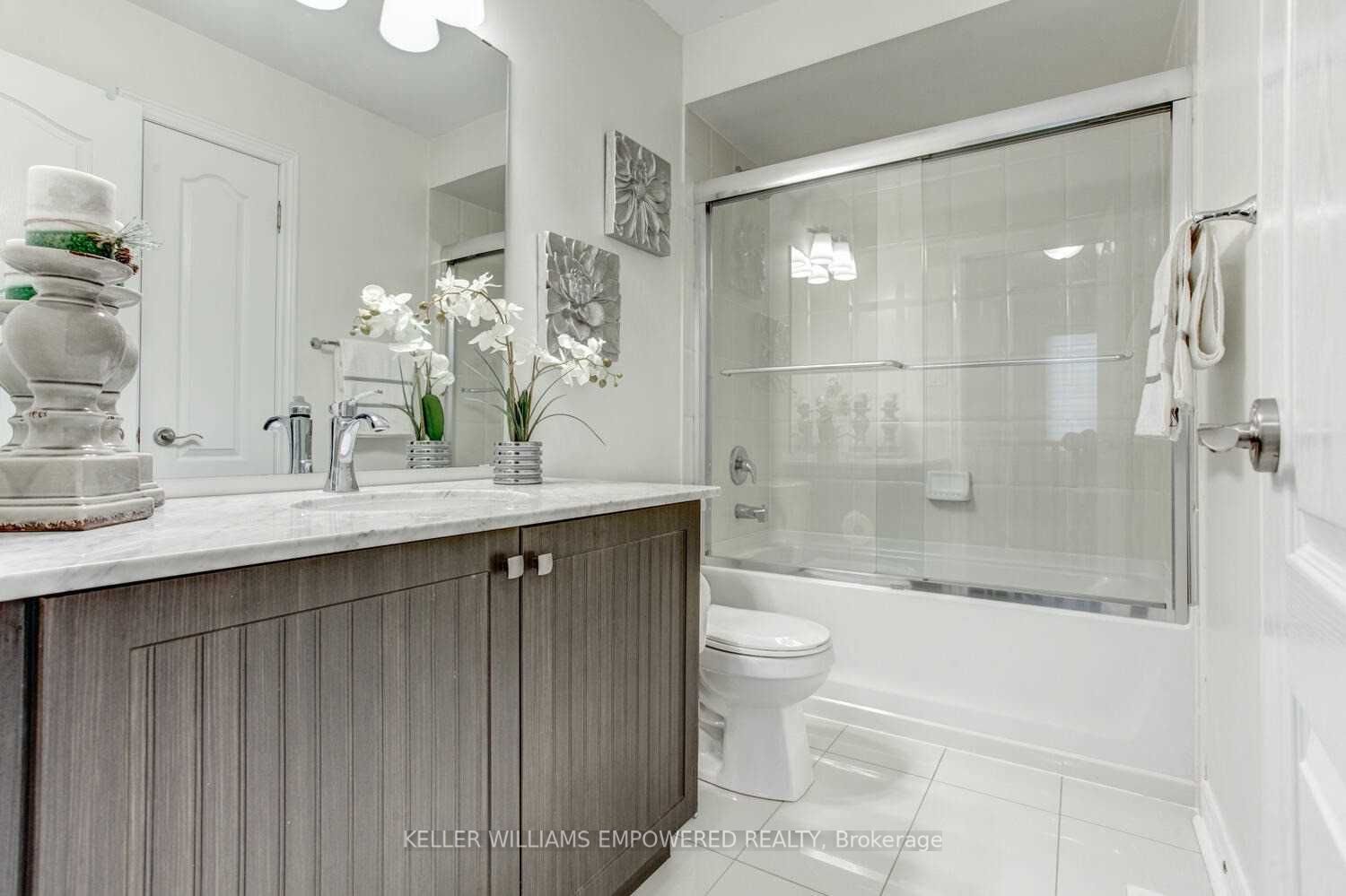 85 Chayna Cres Property Photo 28
