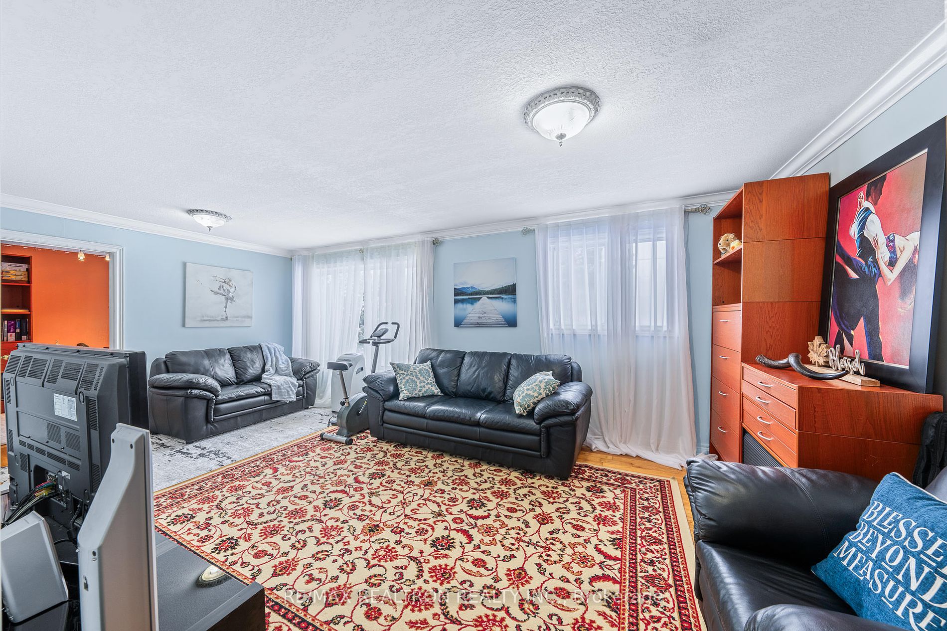 56 Brentwood Rd Property Photo 16