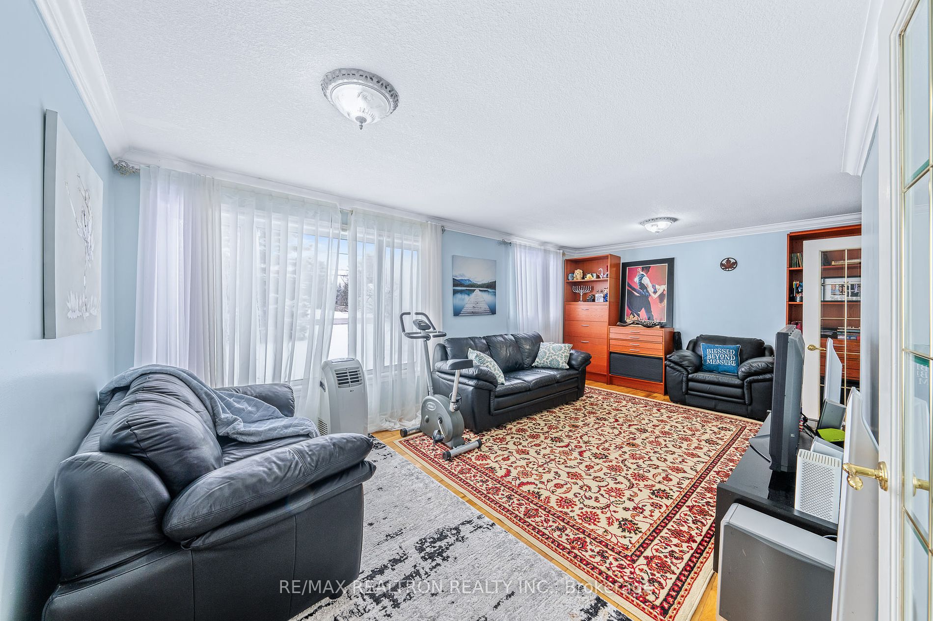 56 Brentwood Rd Property Photo 18