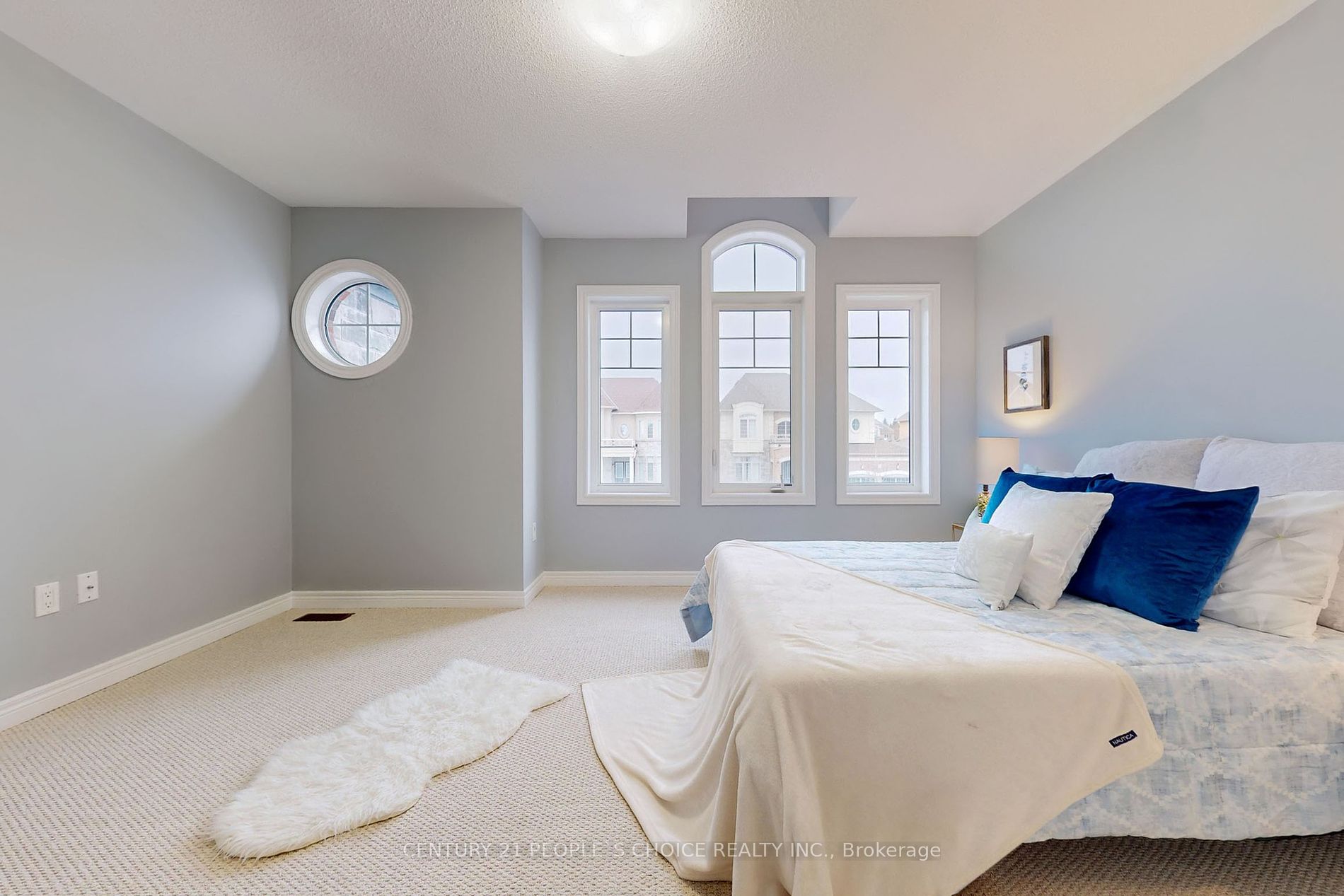 227 Inverness Way Property Photo 29