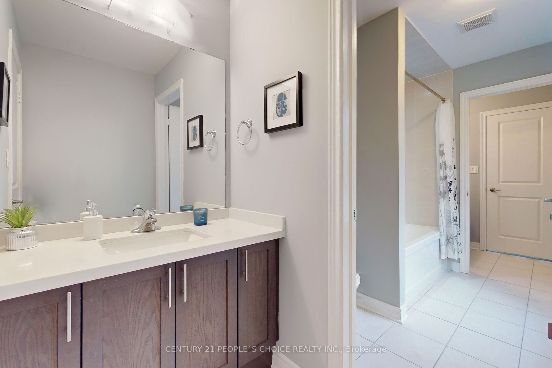 227 Inverness Way Property Photo 32