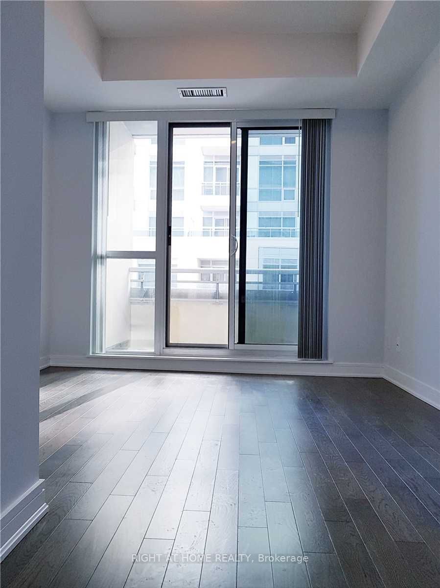 9191 Yonge St 608 Property Photo 12
