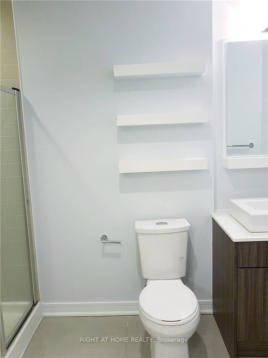 9191 Yonge St 608 Property Photo 14