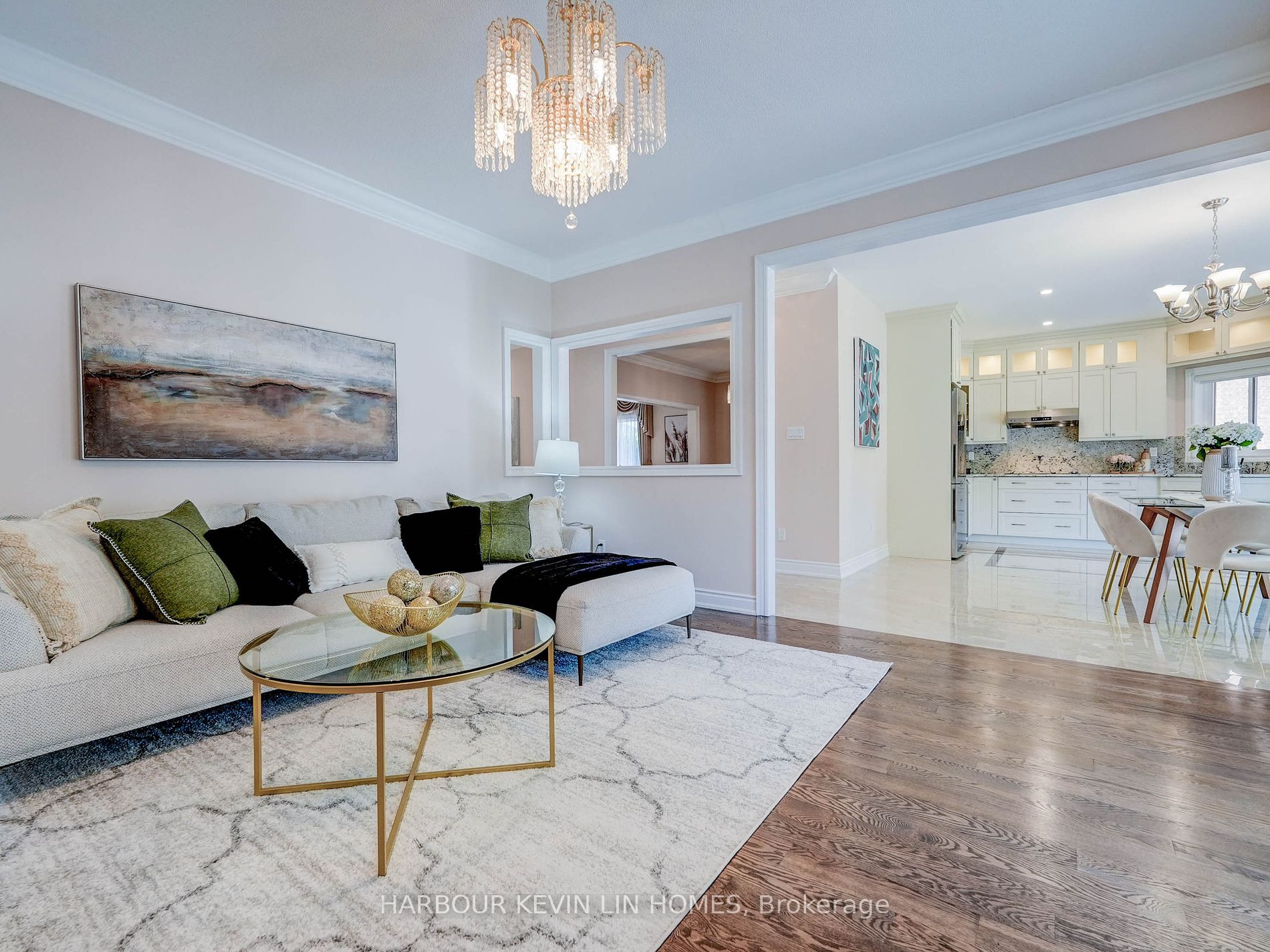 45 Henricks Cres Property Photo 19