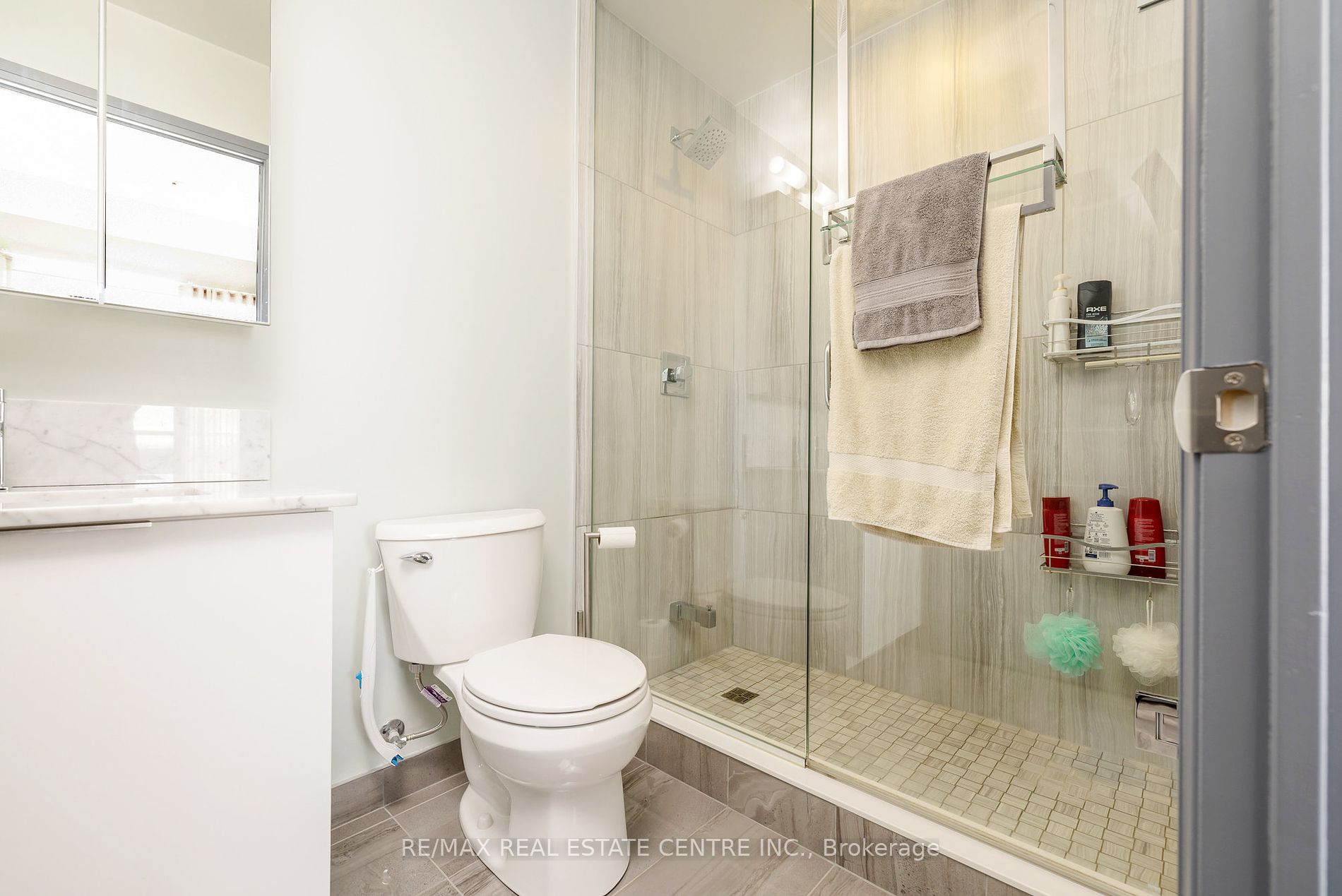 99 Eagle Rock Way 8 Property Photo 15