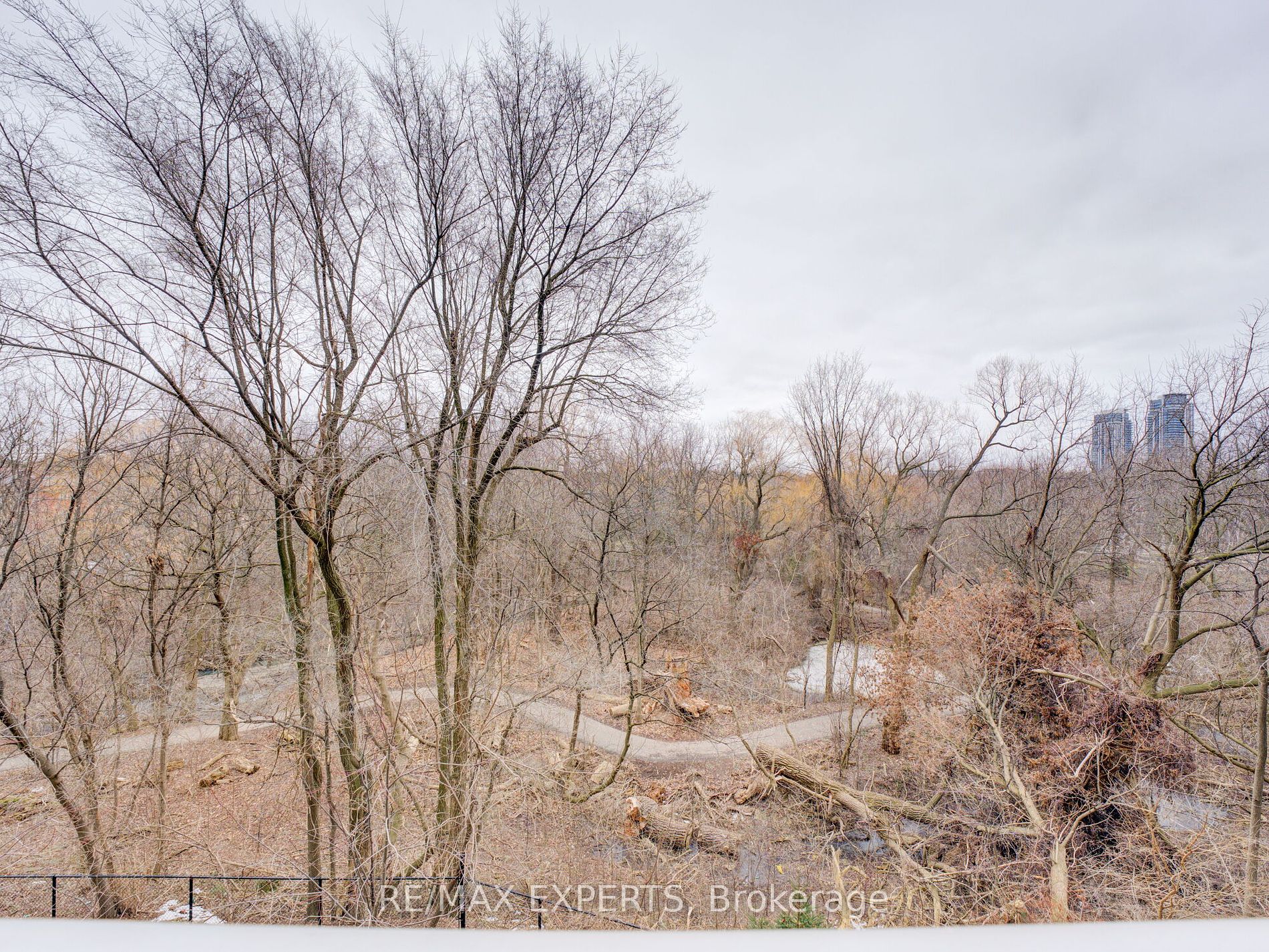 8763 Bayview Ave W 28 Property Photo 19
