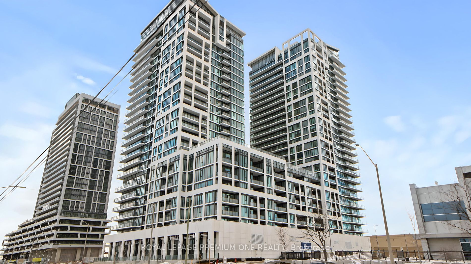 9000 Jane St 2503 Property Photo 1