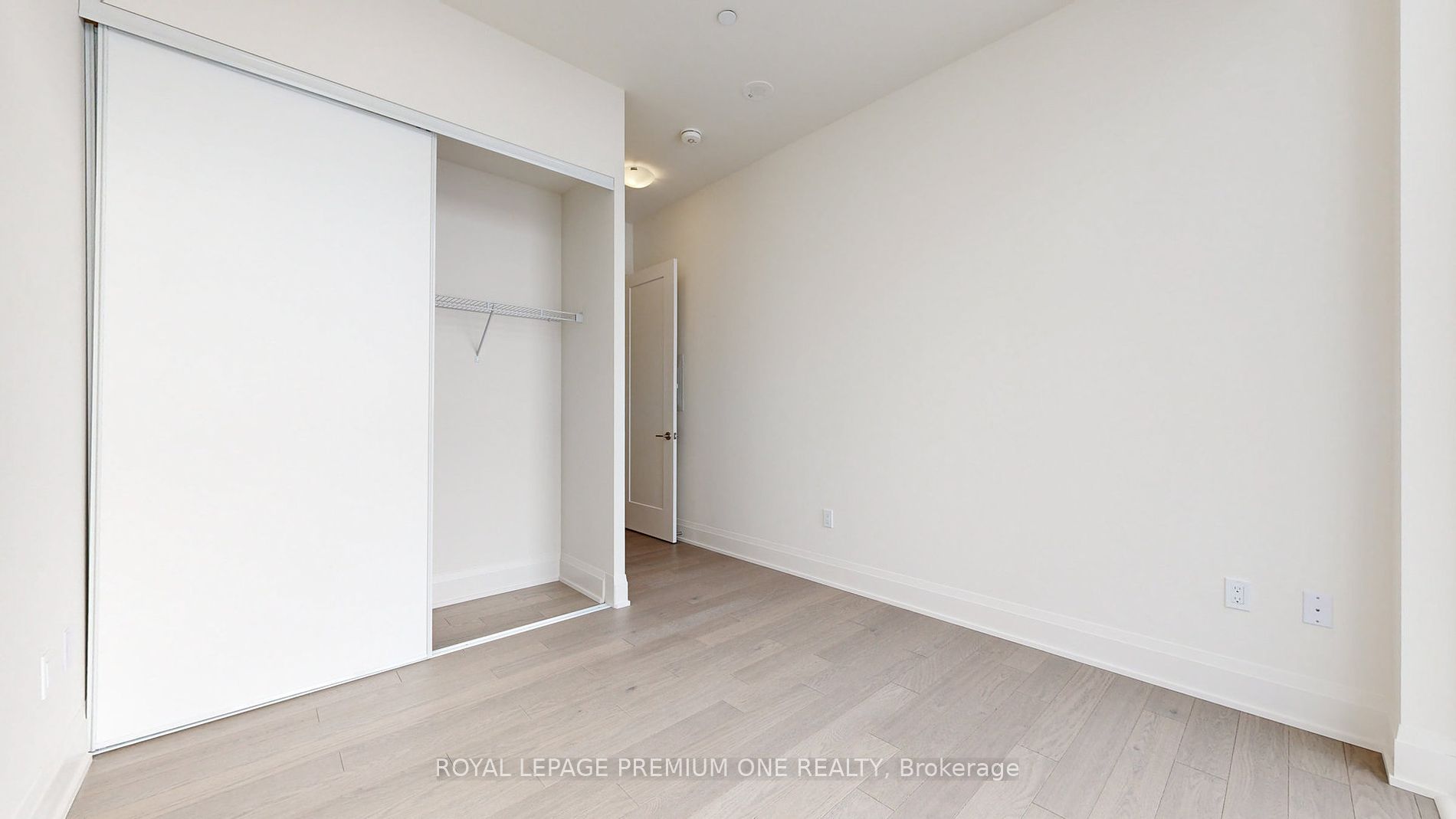 9000 Jane St 2503 Property Photo 17