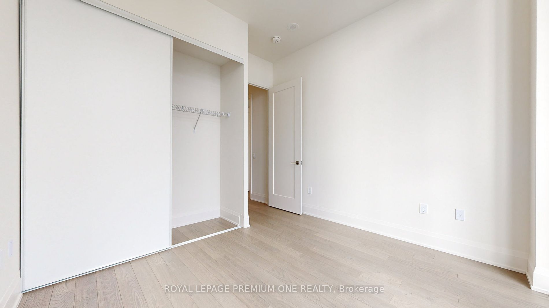 9000 Jane St 2503 Property Photo 22