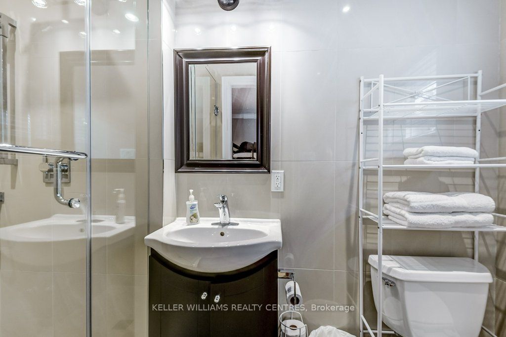 407 Limerick St Property Photo 10