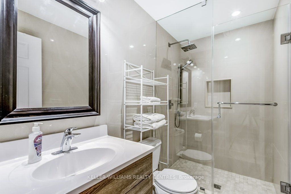 407 Limerick St Property Photo 13