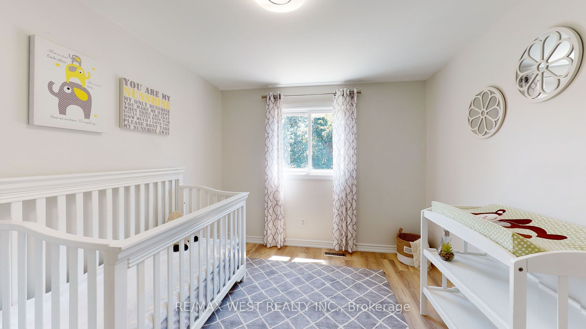 164 Tupper St E Property Photo 24