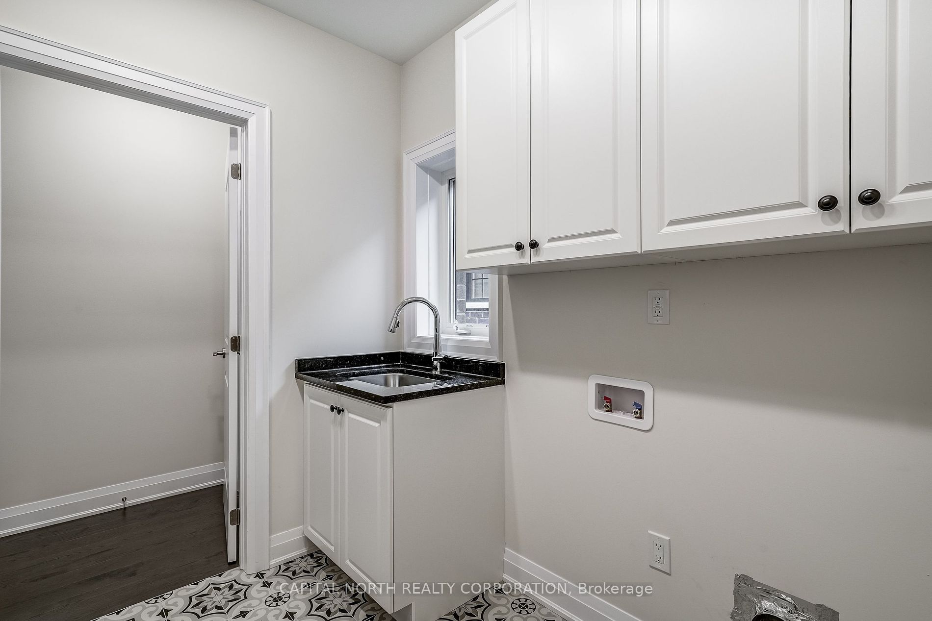 78 Winthrop Cres Property Photo 15