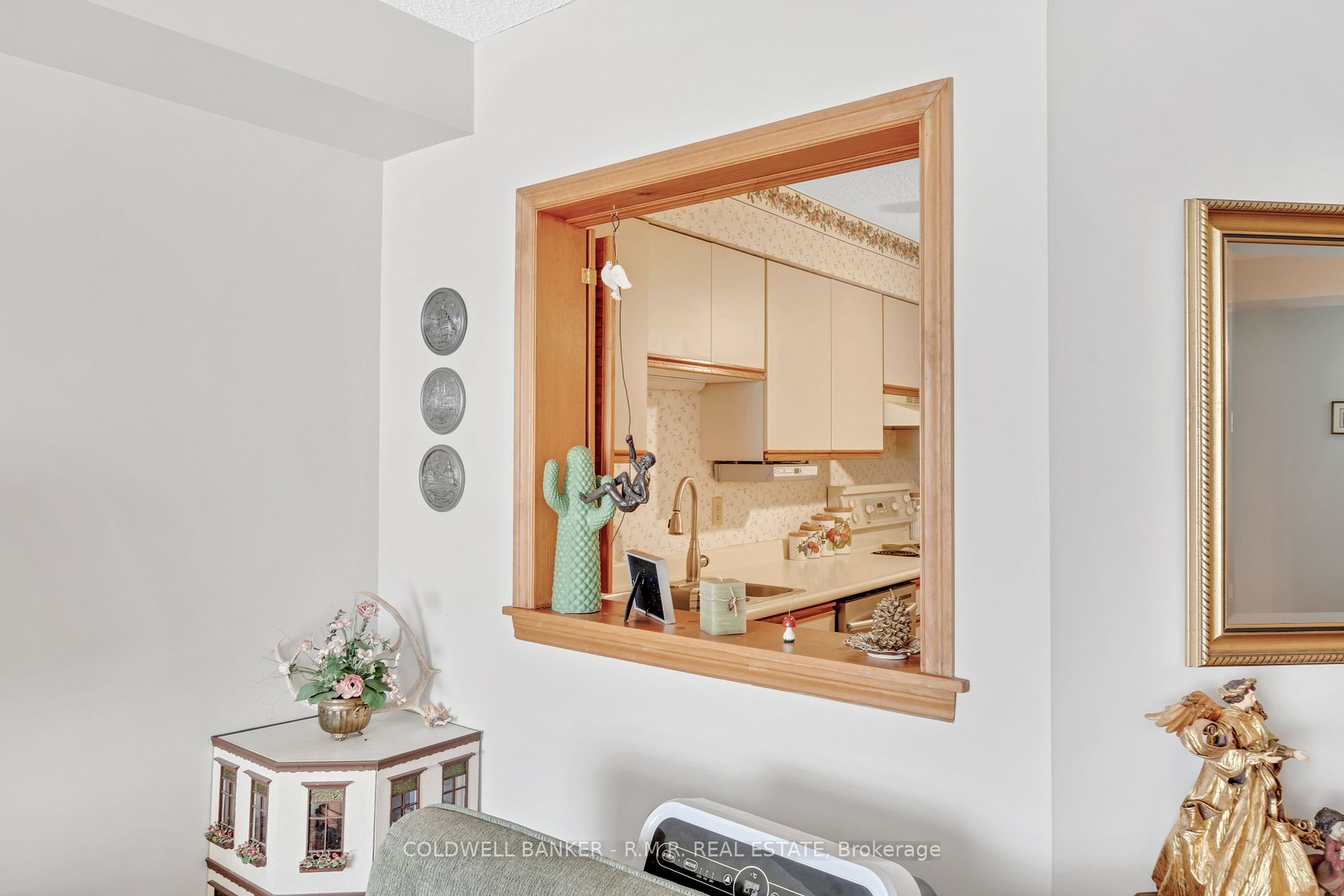 41 Ash St 4 Property Photo 8