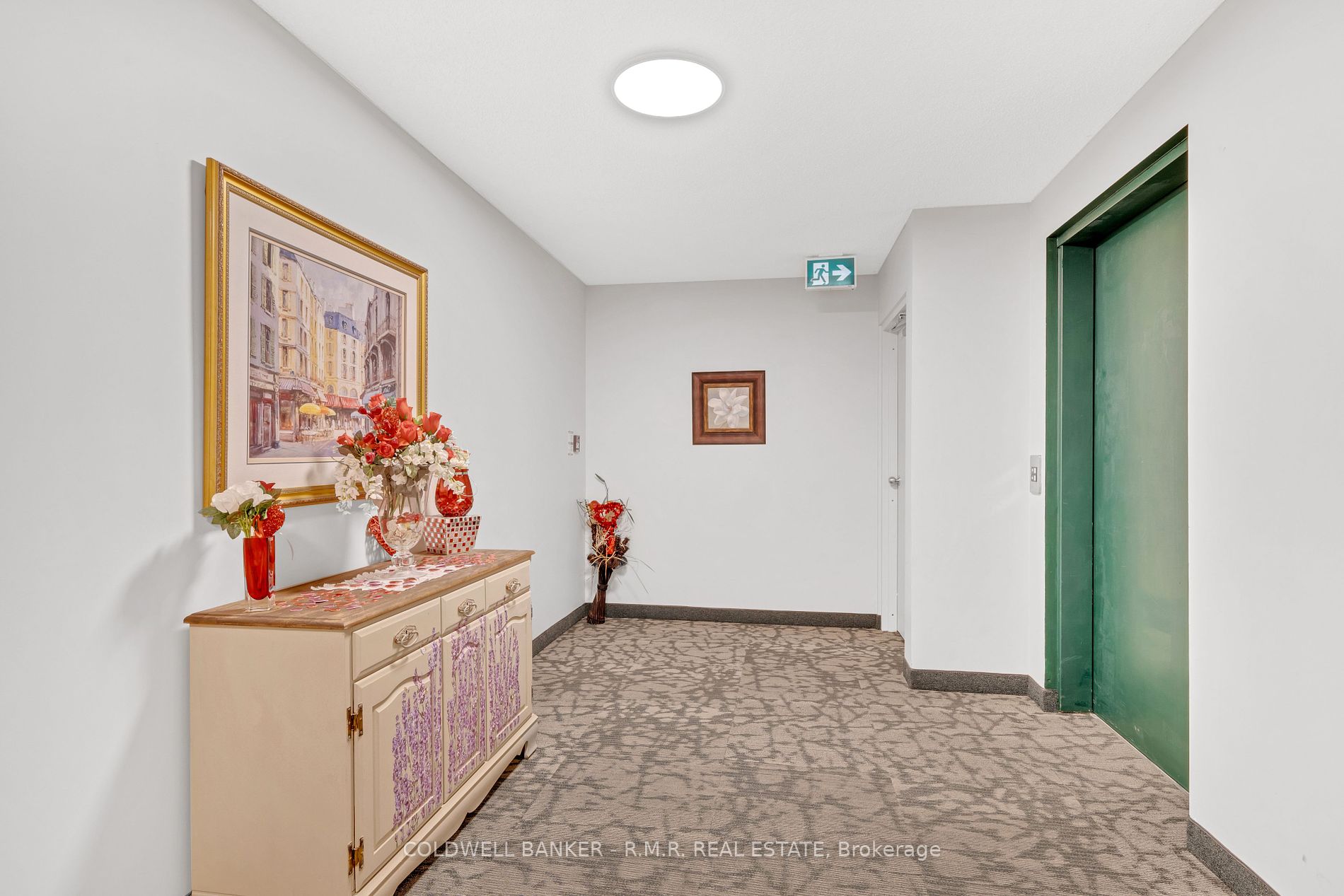 41 Ash St 4 Property Photo 24