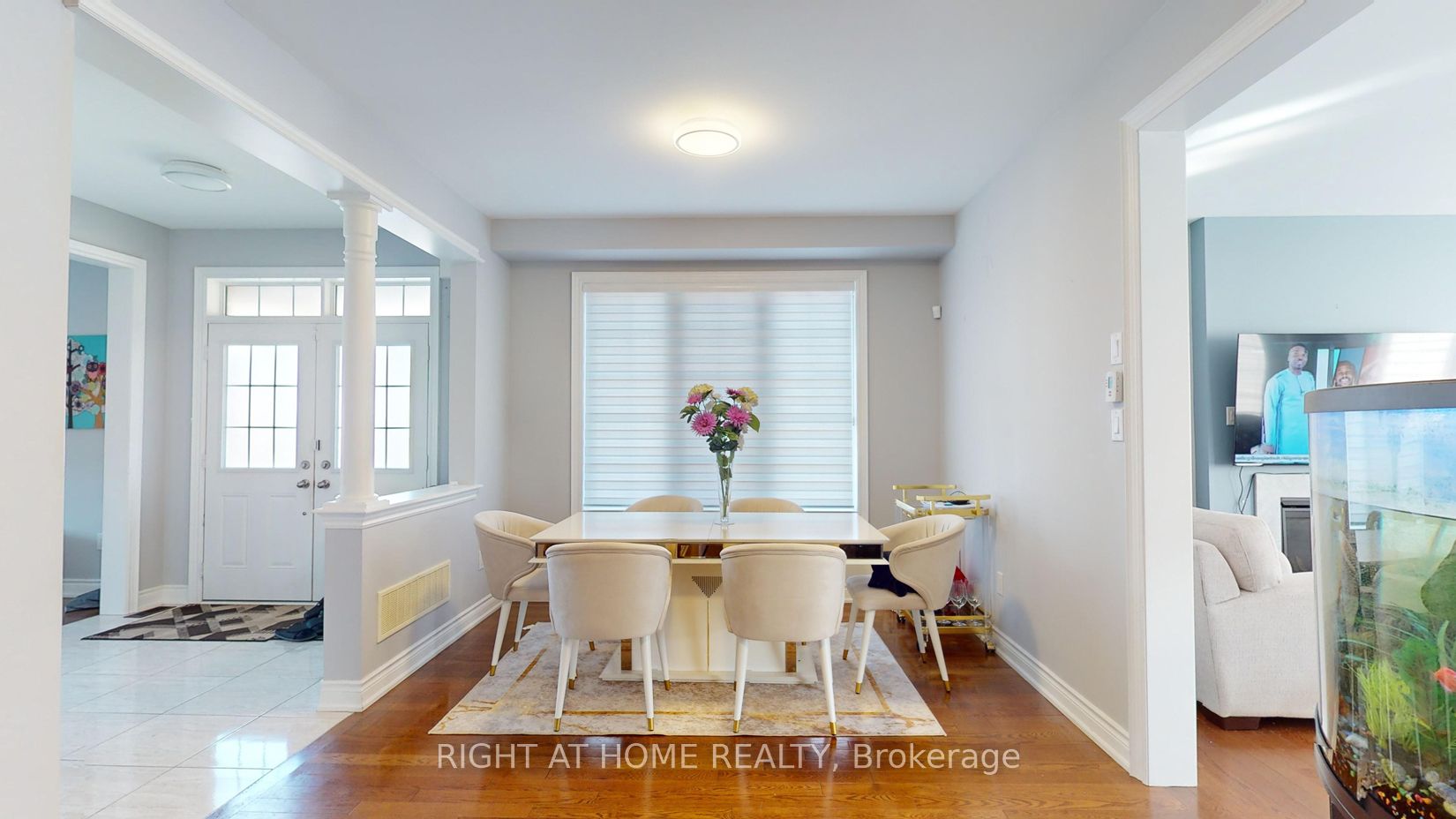 532 Mactier Dr Property Photo 3